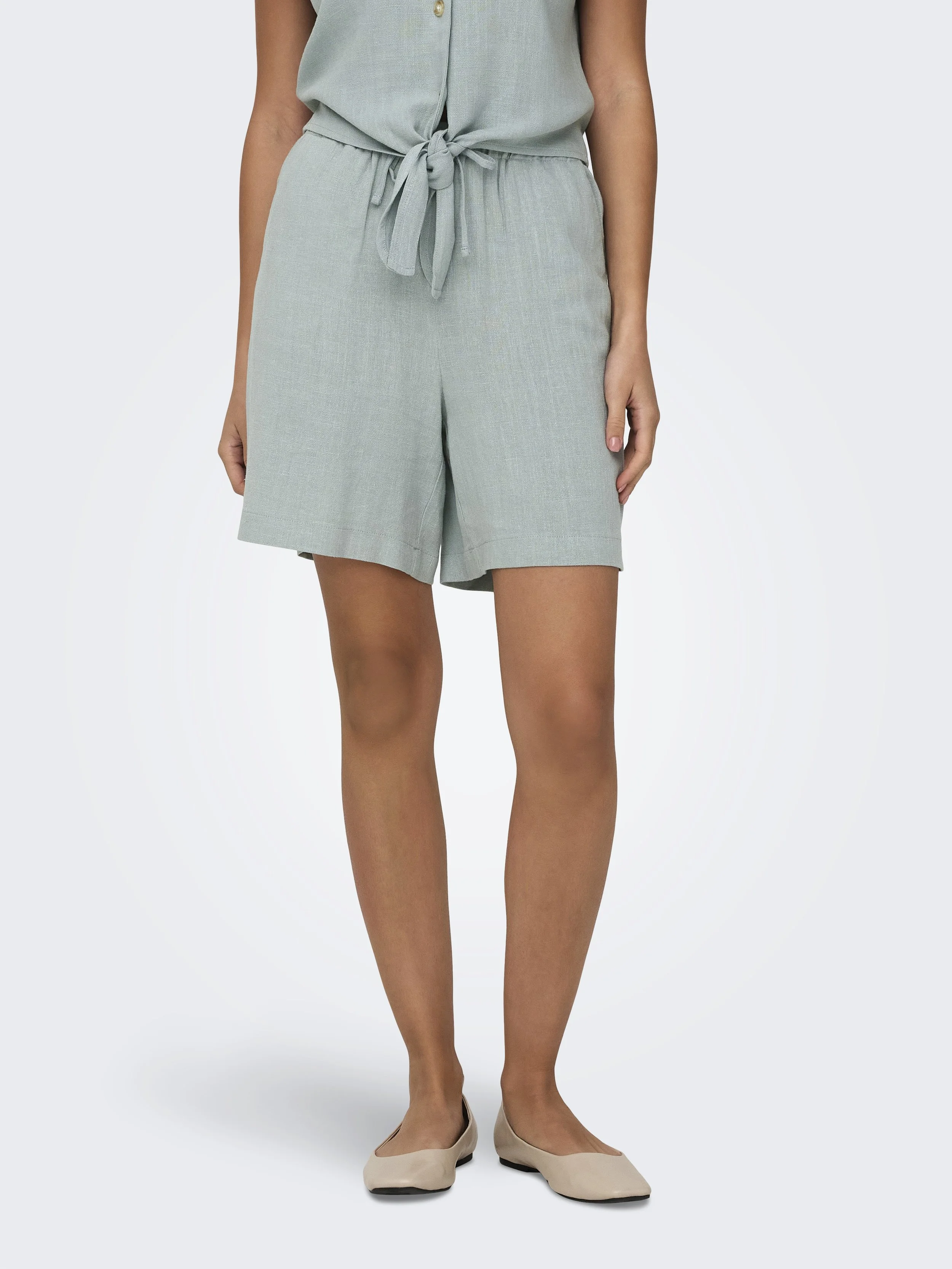 ONLY_SpringSummer2025_4762644_15333032_2.jpg