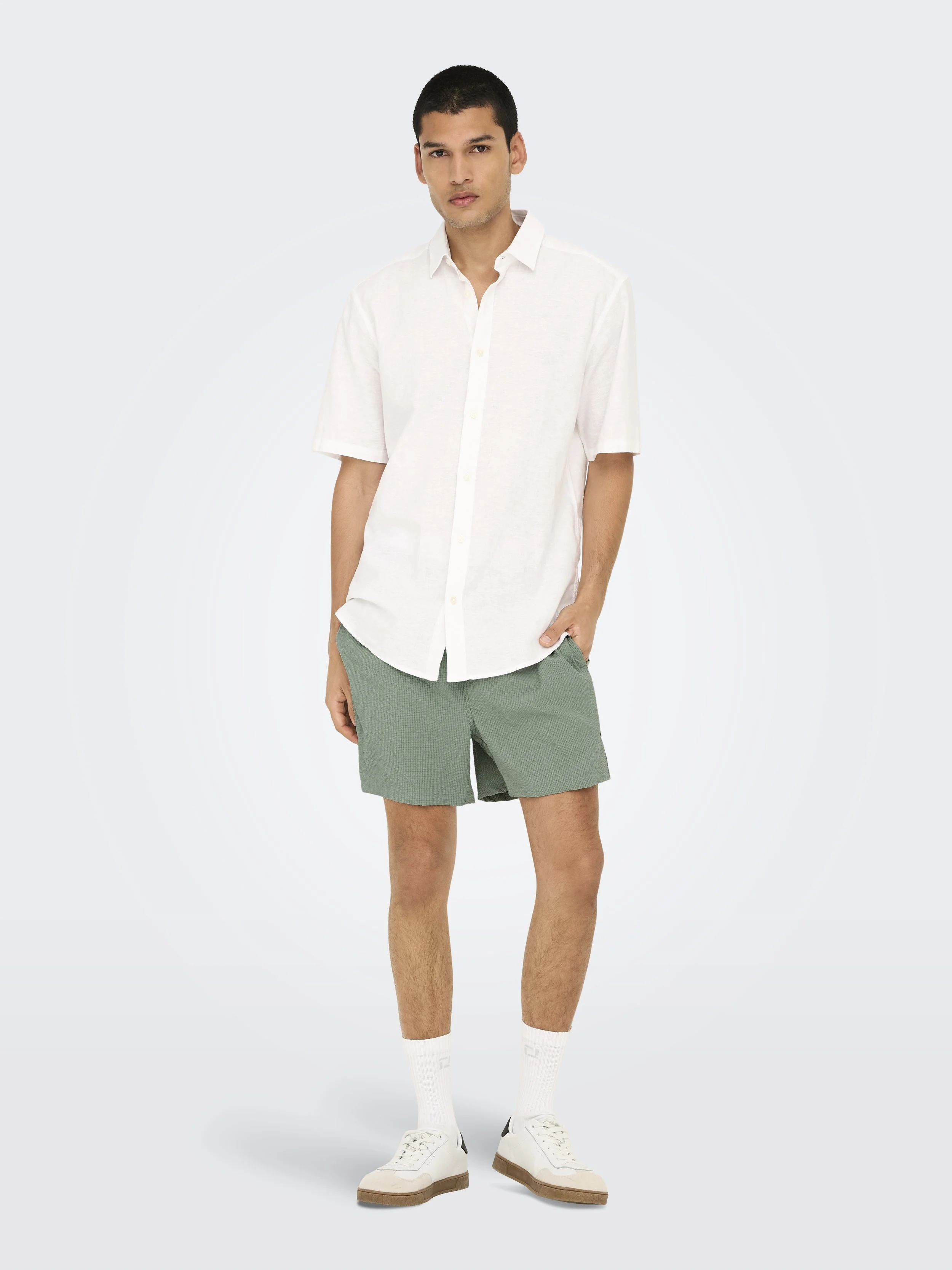 Badeshorts
24,99 €