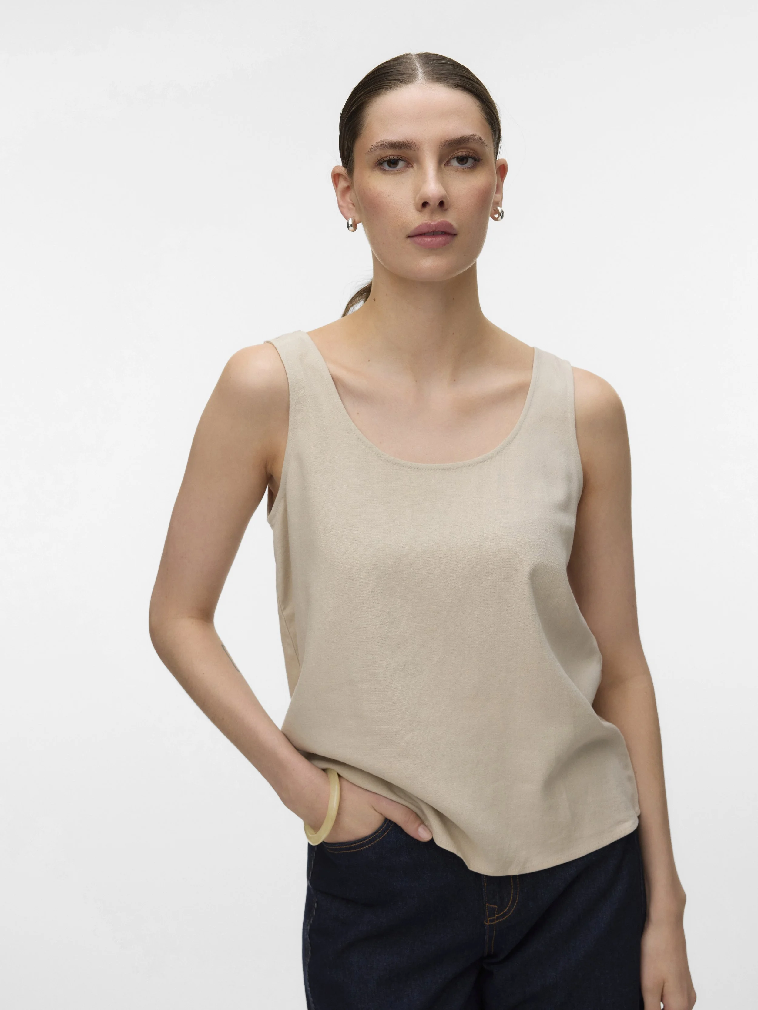 Top
24,99 €