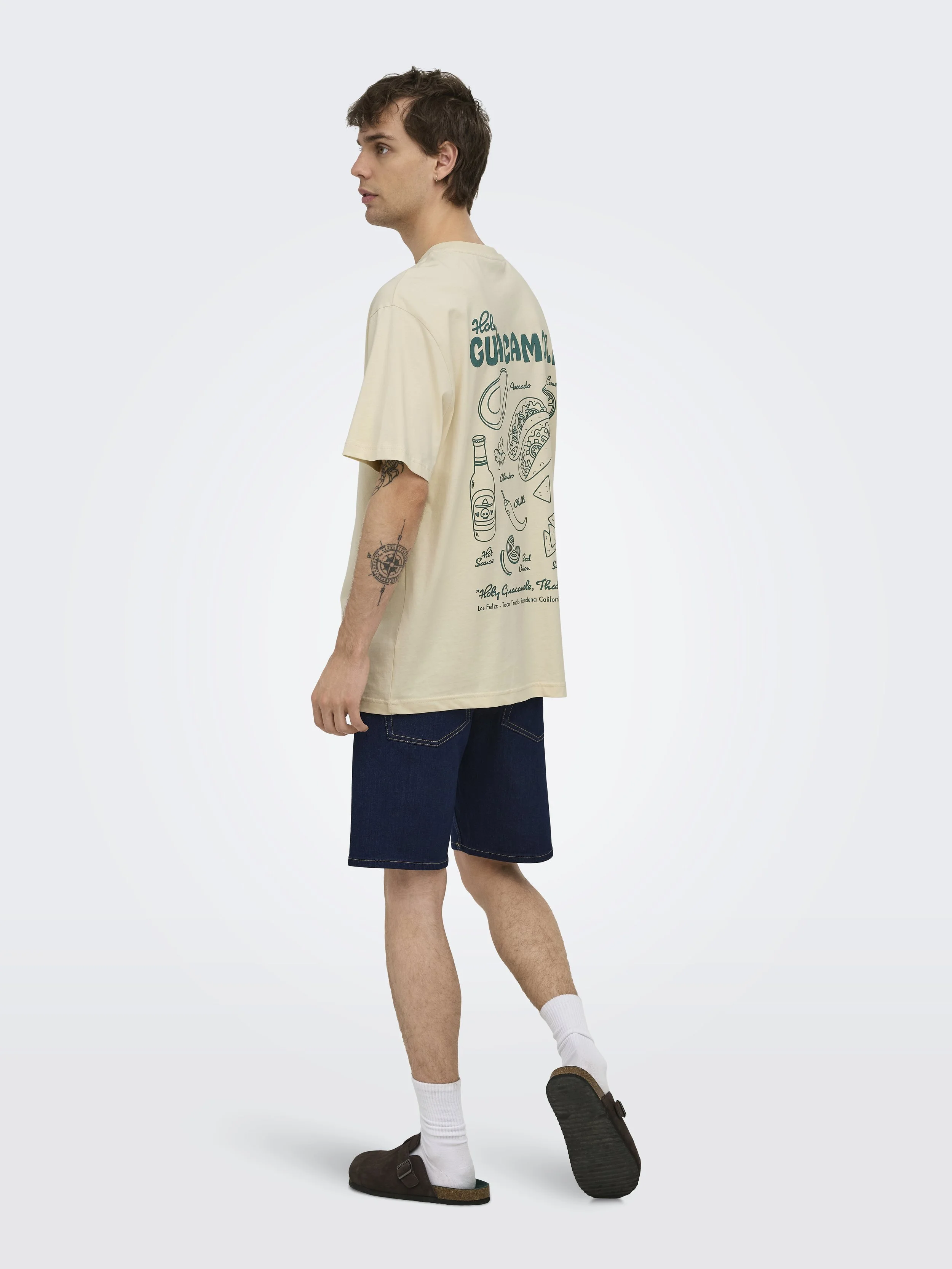 Shirt
19,99 €