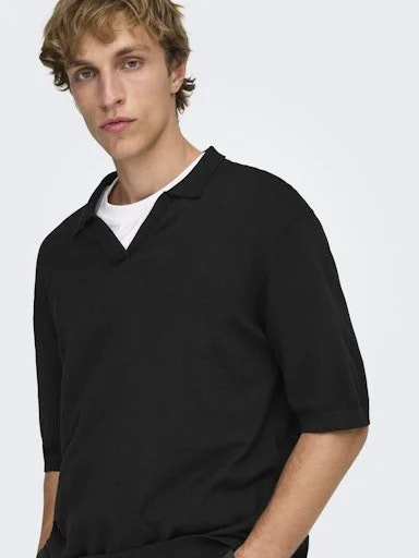 Poloshirt
29,99 €