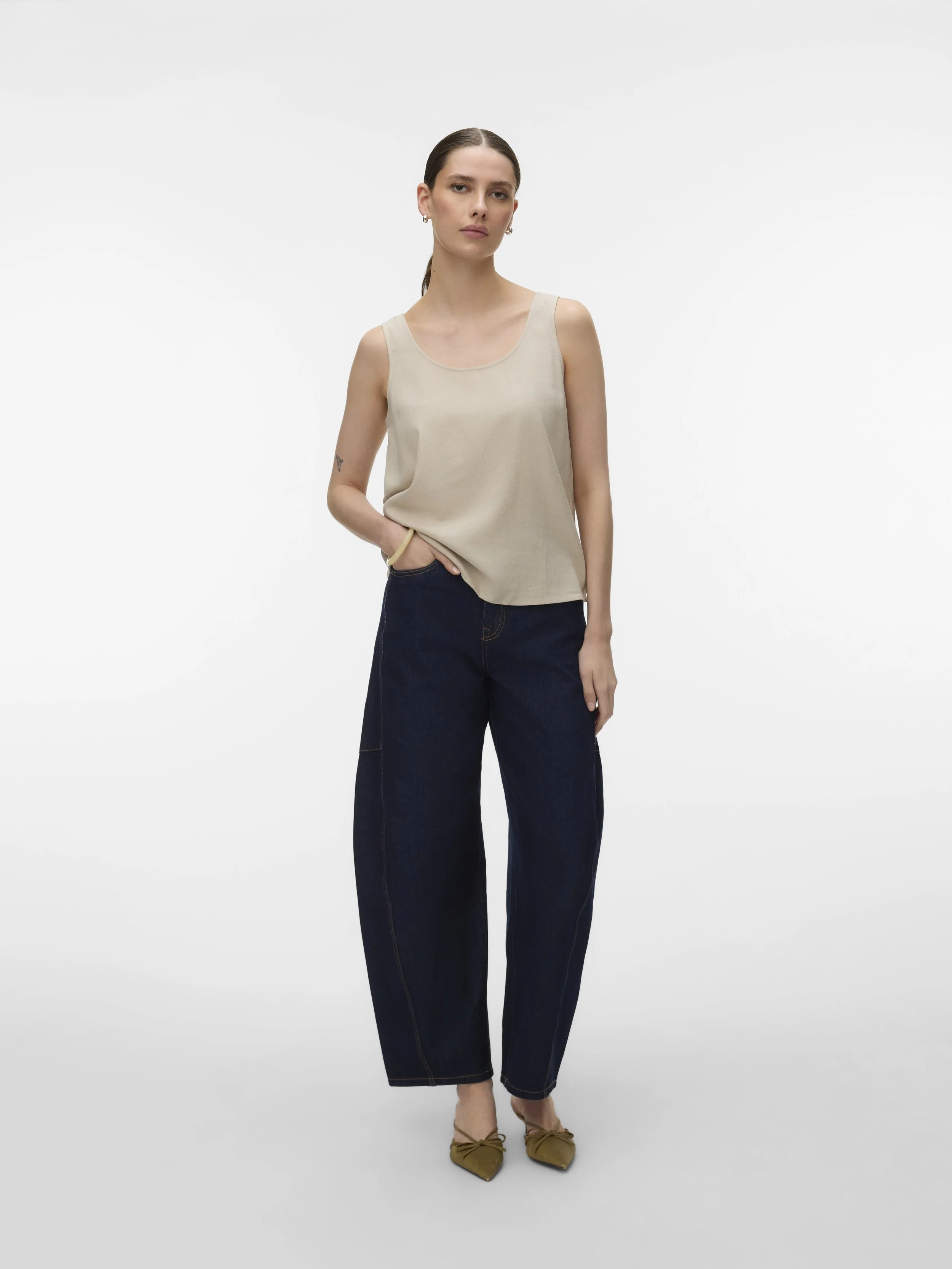 Top
24,99 €