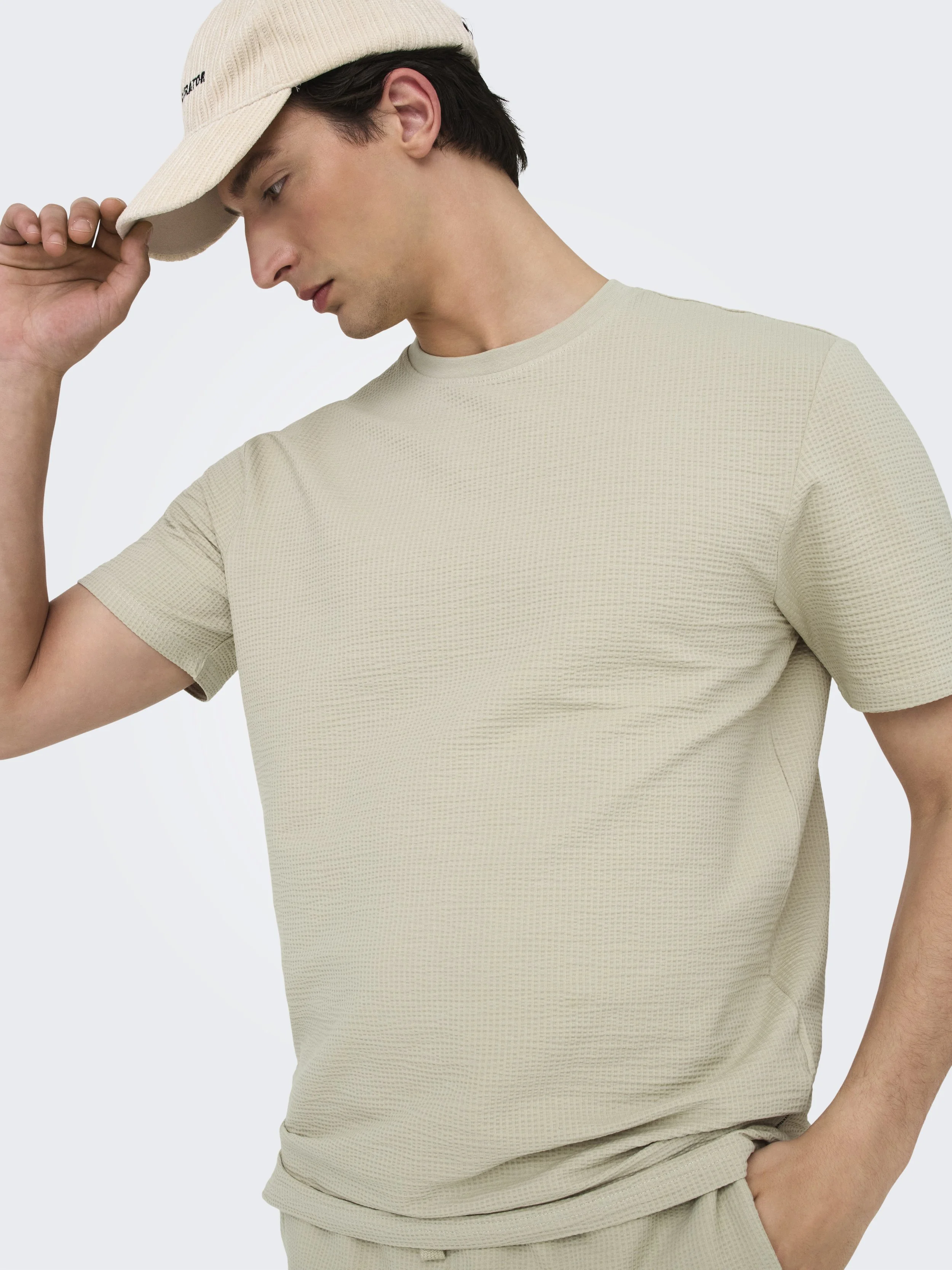Shirt
24,99 €