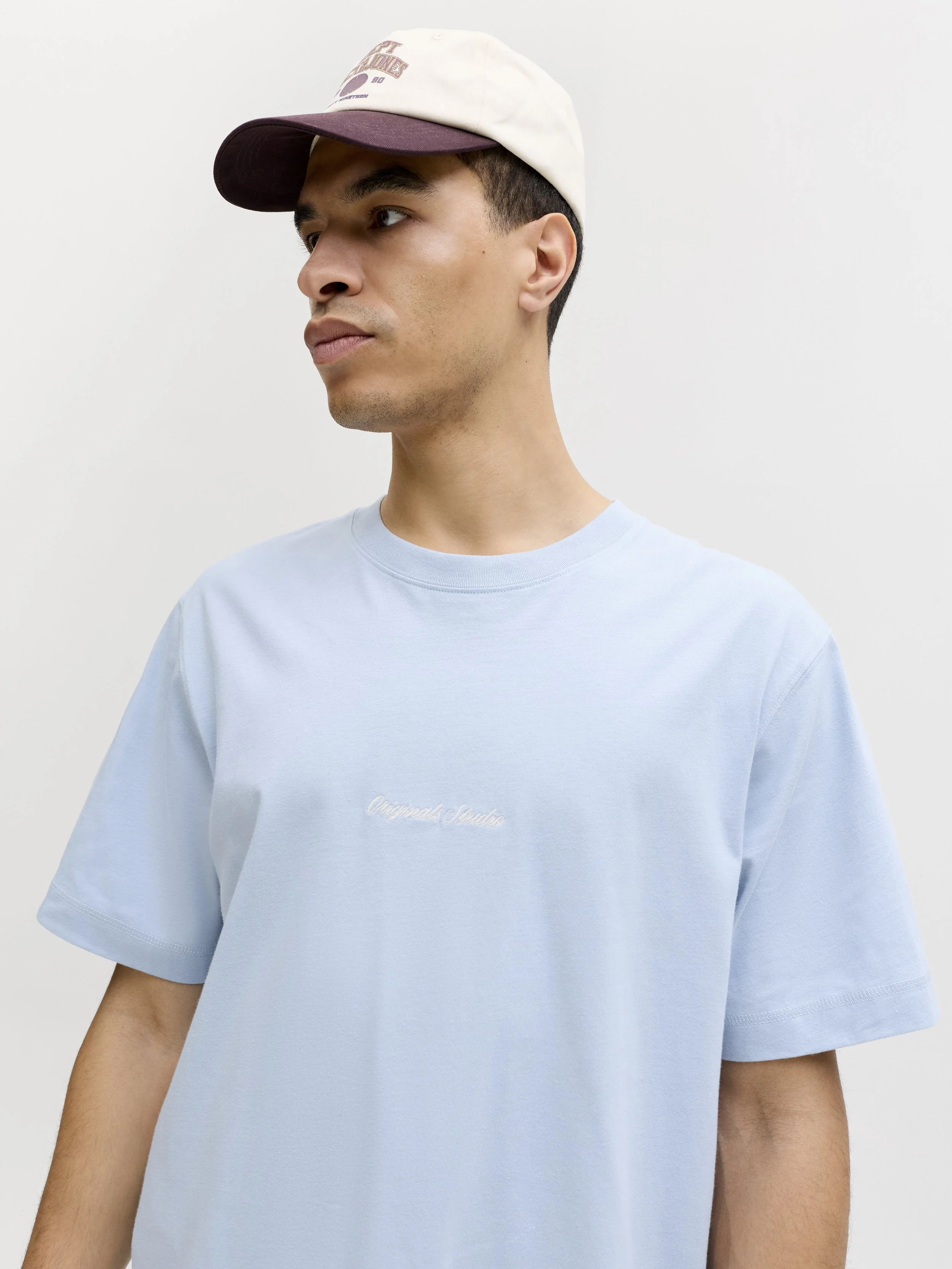 Shirt
17,99 €
