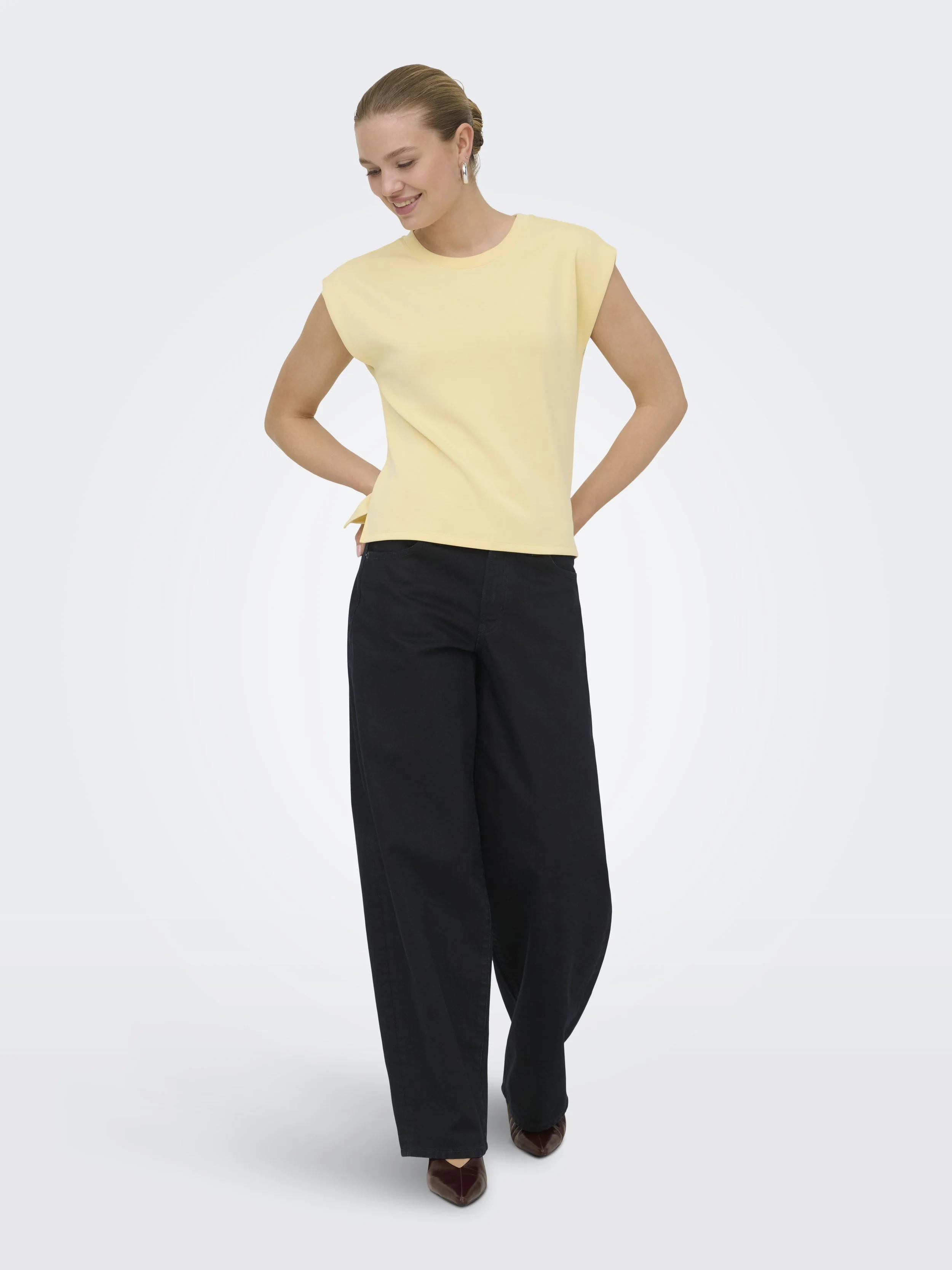 Shirt
26,99 €