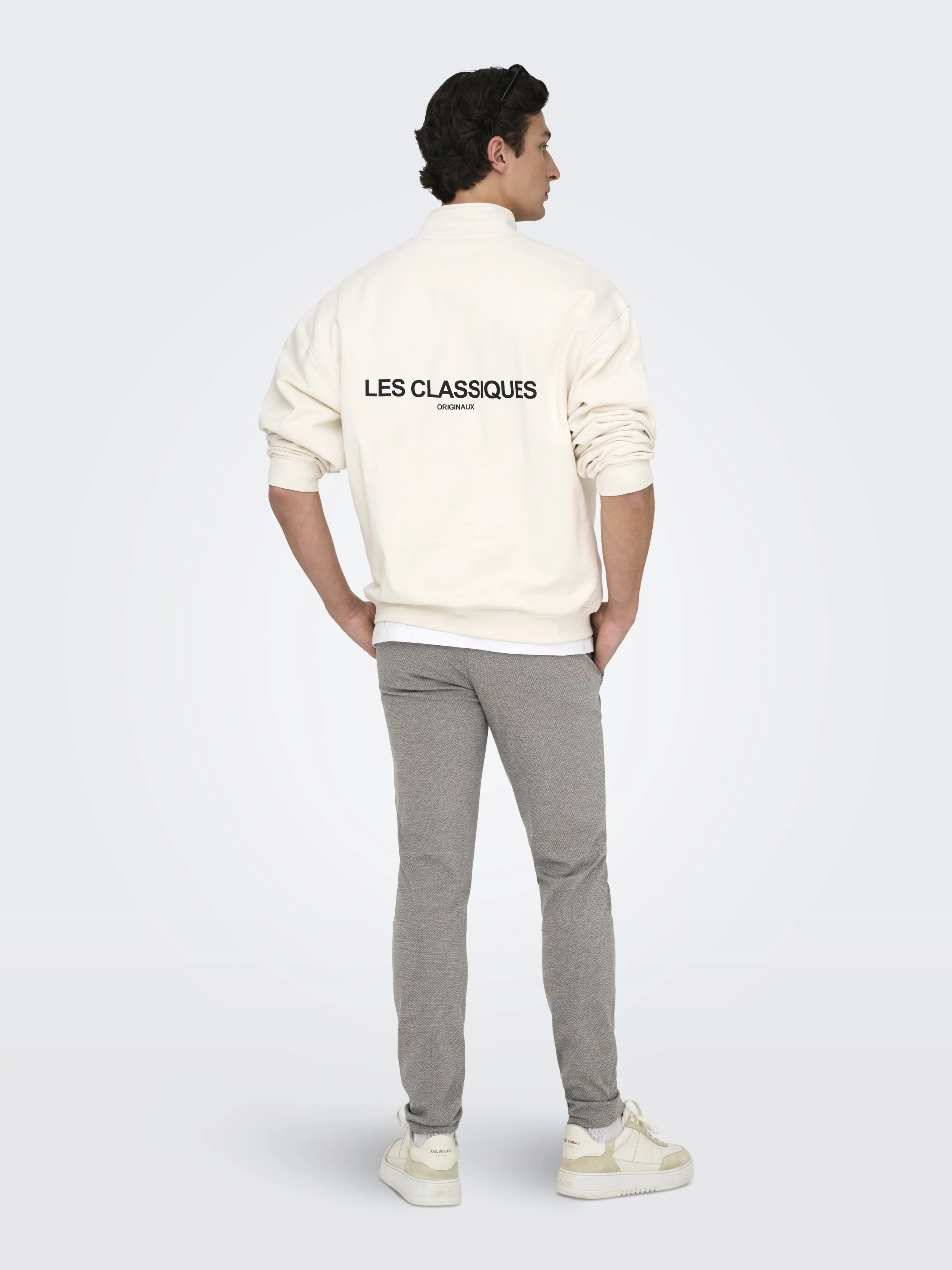 Chino
49,99 €