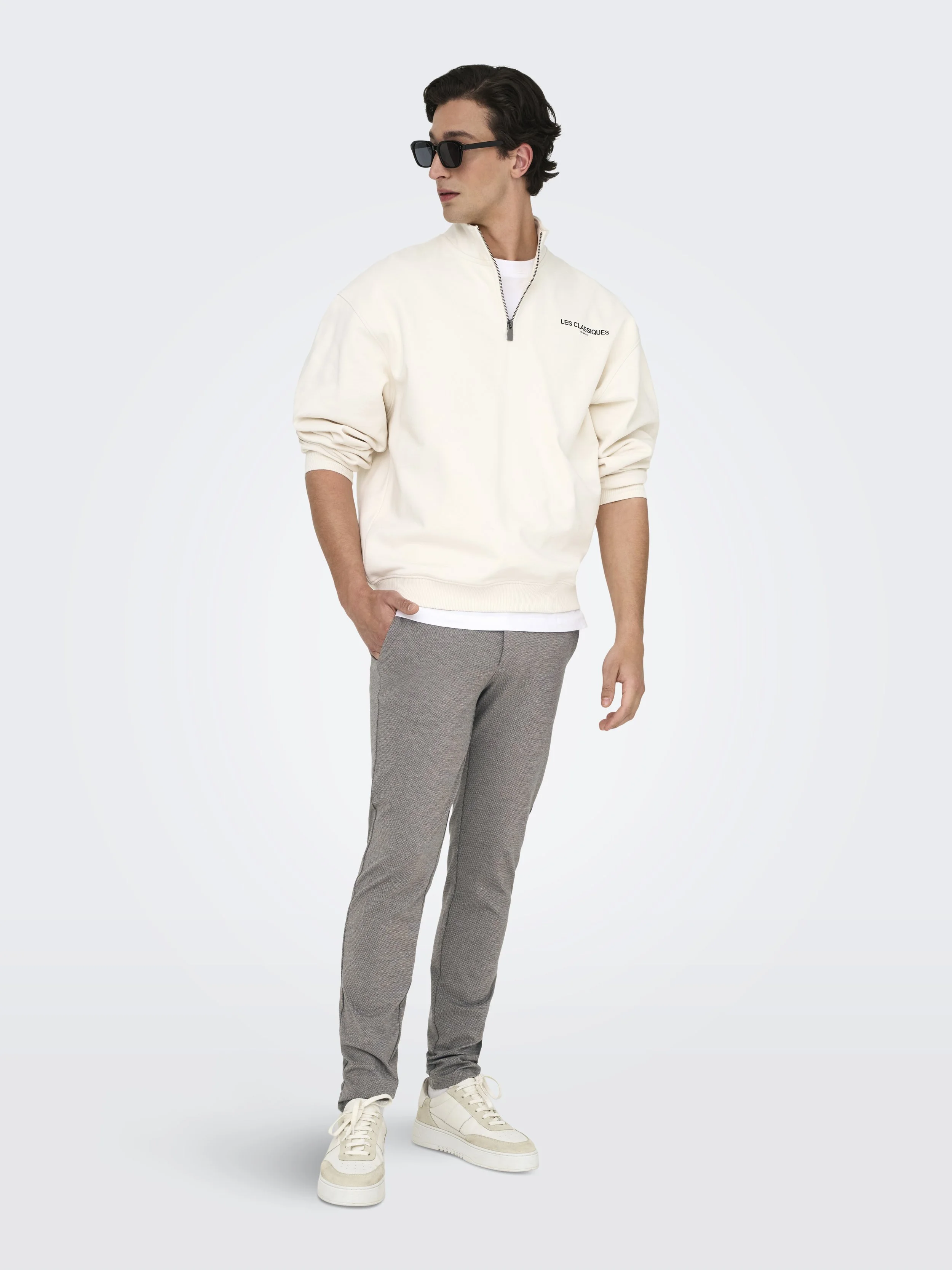Chino
49,99 €