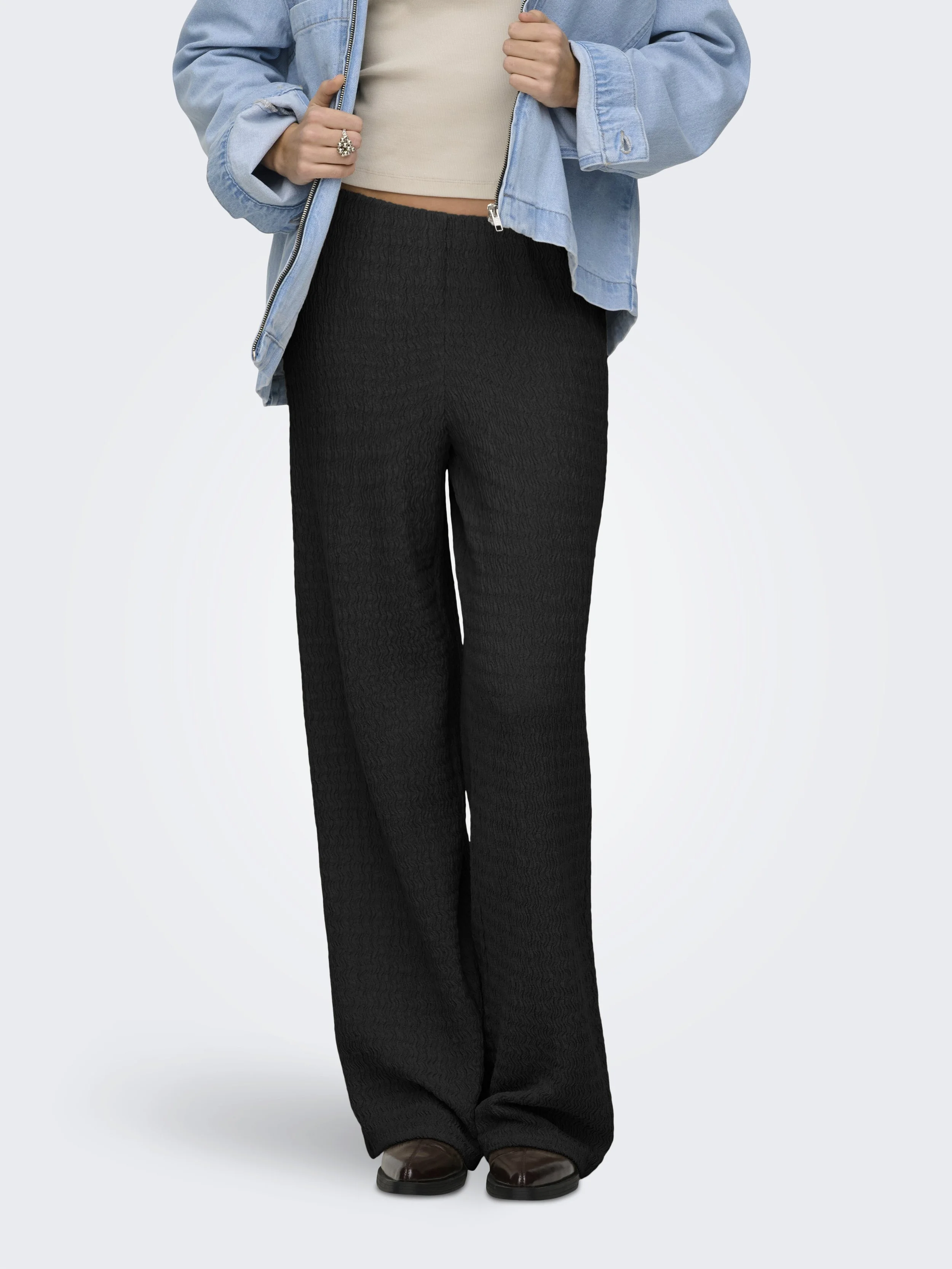 ONLY_Springsummer_5045593_15374608_2.jpg
