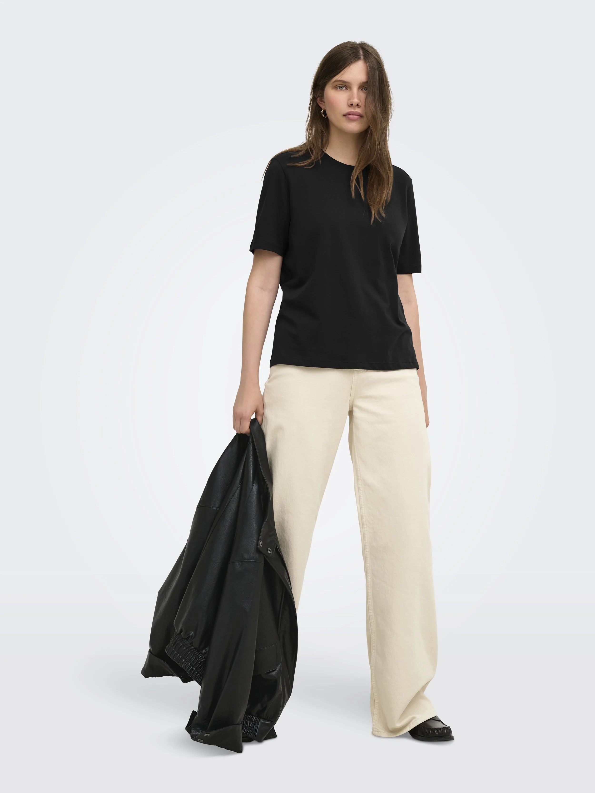 ONLY_Springsummer_5065222_15378843_4.jpg