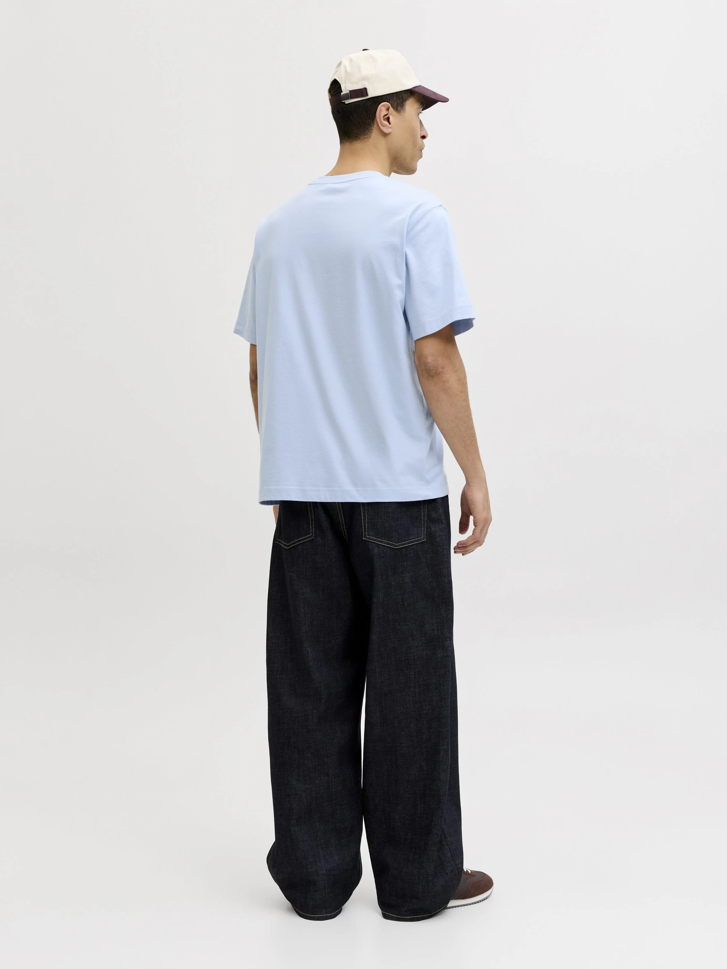 Shirt
17,99 €