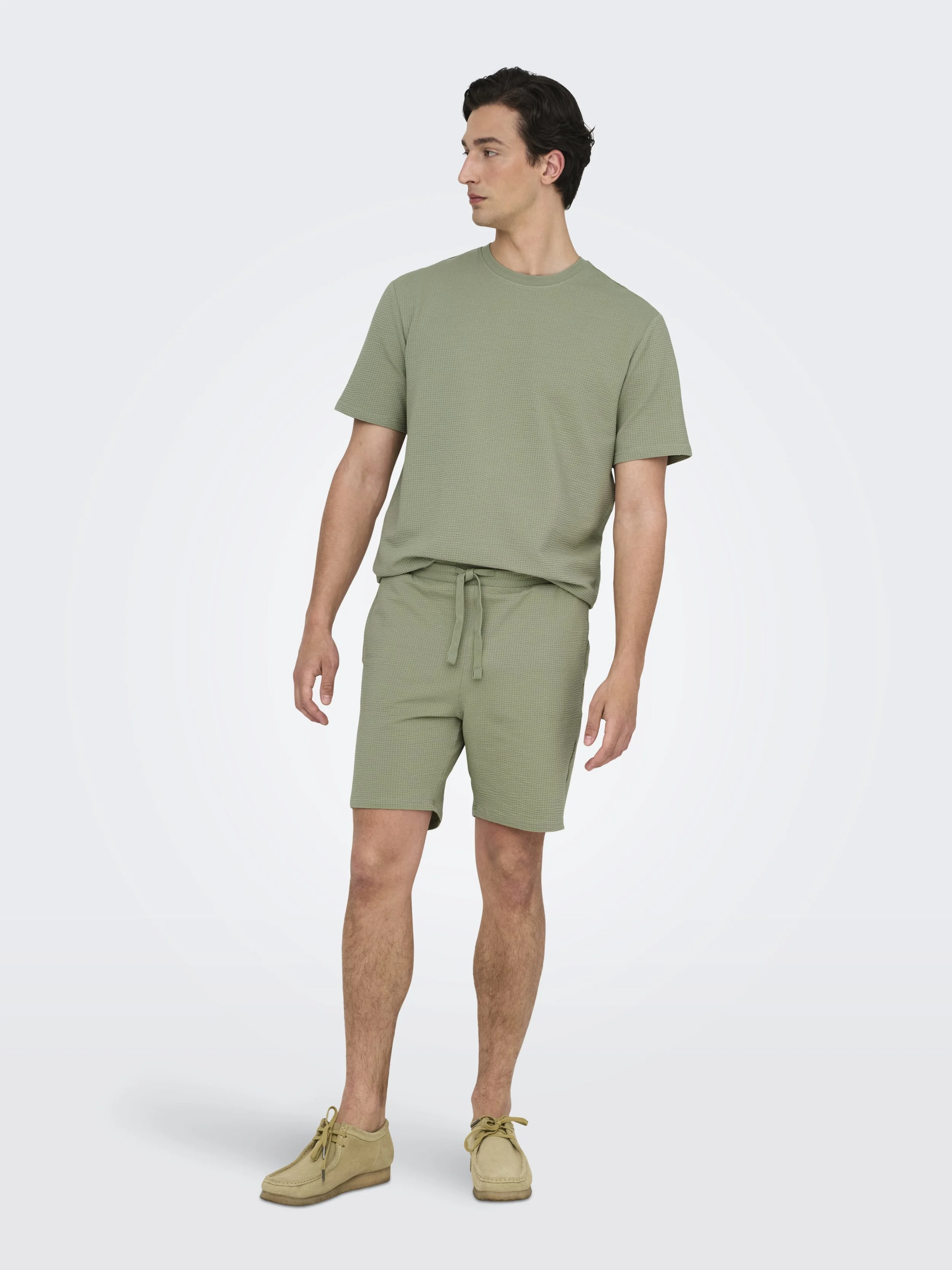 Shorts
29,99 €