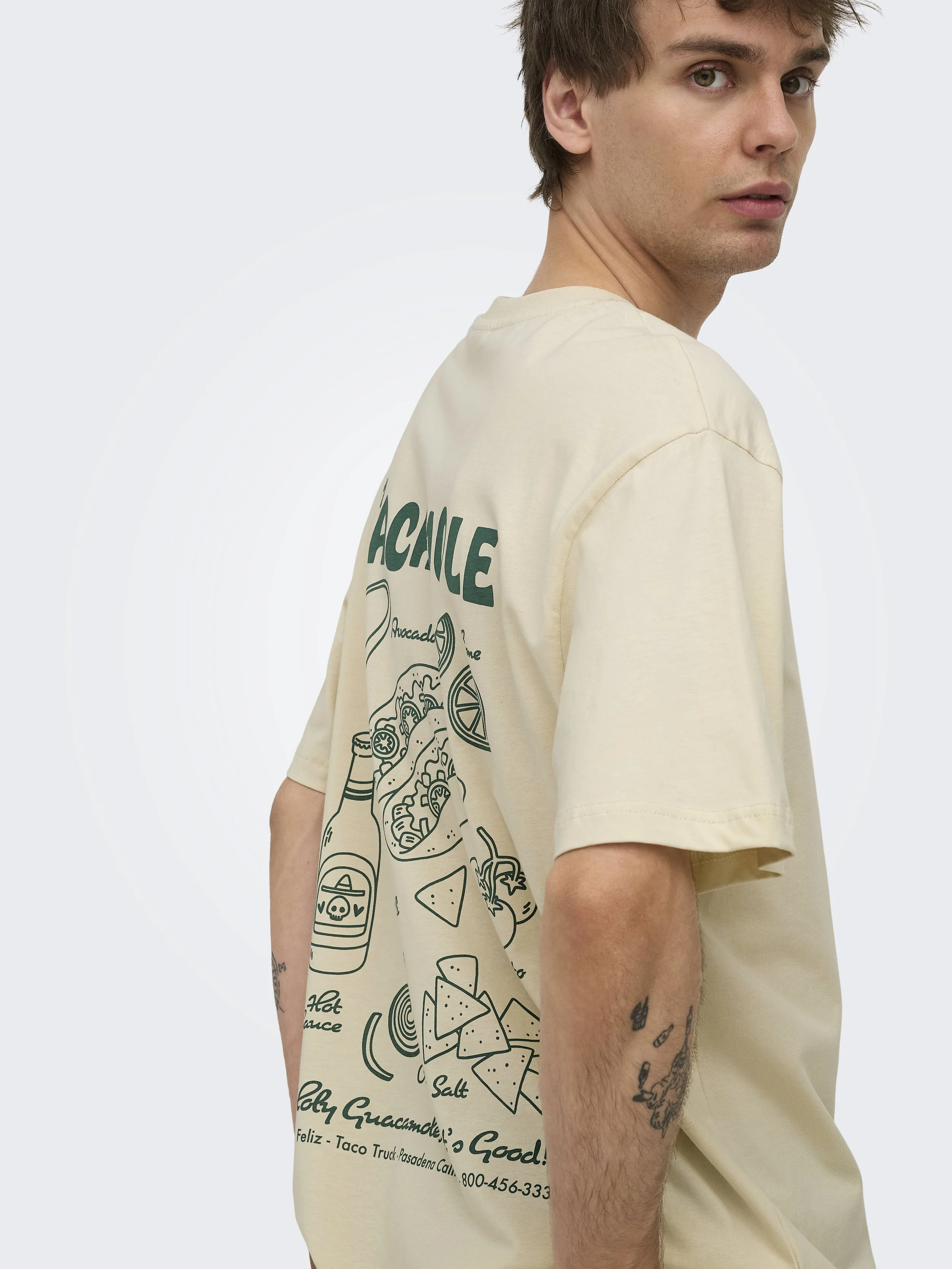 Shirt
19,99 €