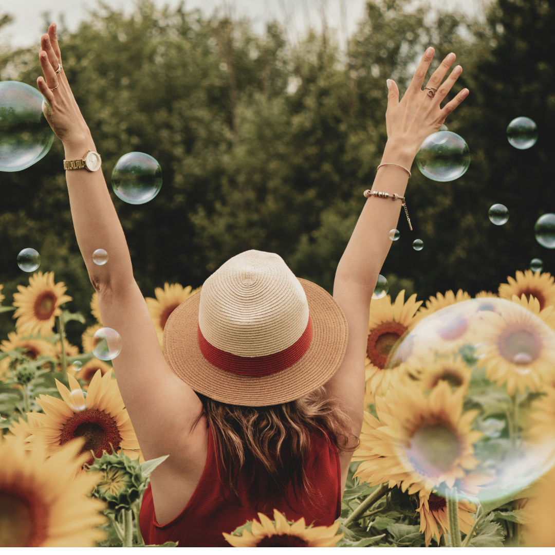 Summer Living for the Well-Seasoned Woman