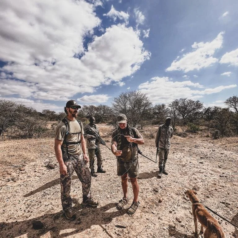 The Silent Killers in the Bush
Every day, our anti-poaching teams track through dense bushveld—searching not only for signs of poachers, but for the brutal wire snares they leave behind.
These snares are mostly set for bushmeat, but they don&