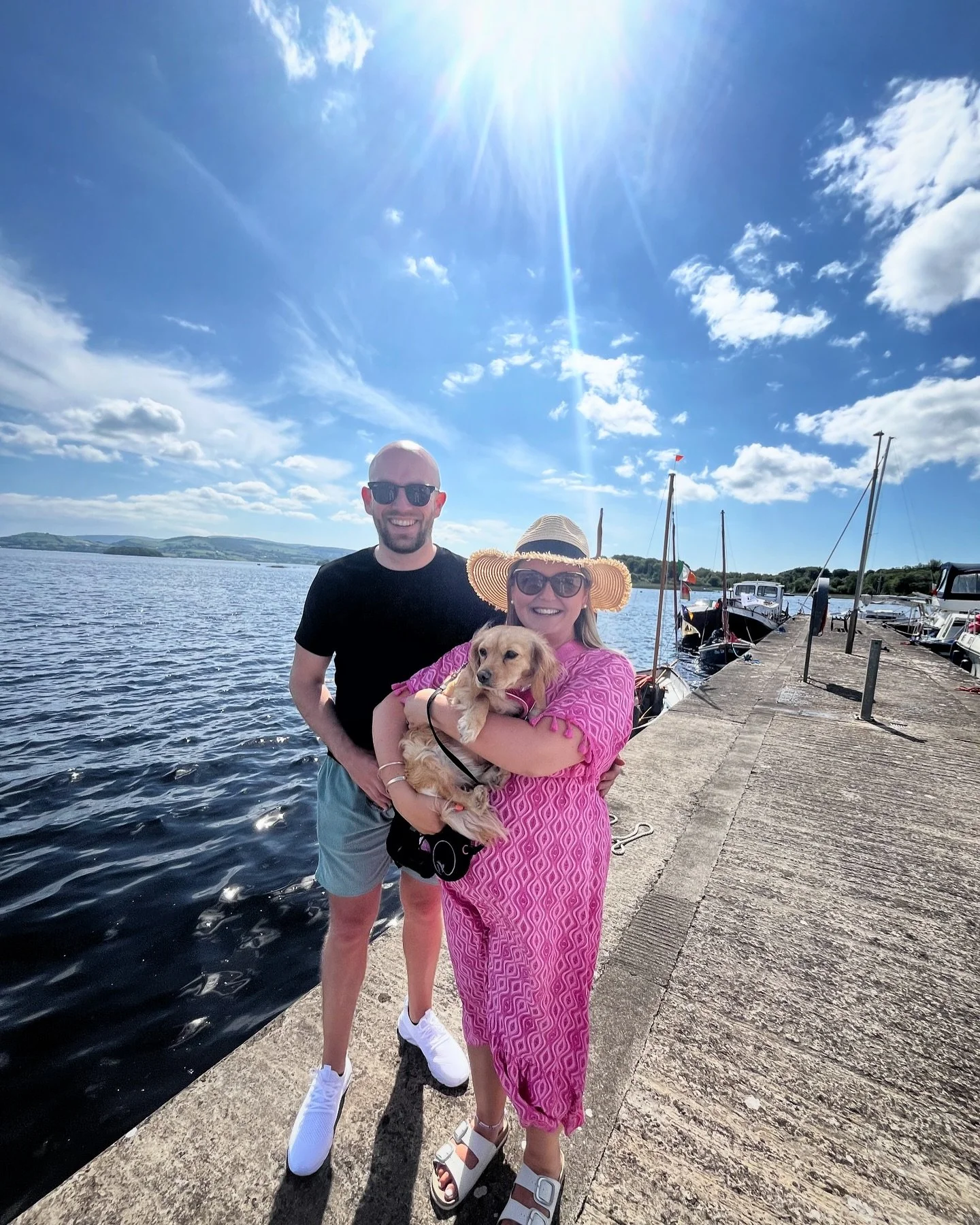 We just had a fab little few days in Clare with my in-laws and we happened to be there for the @mountshannonarts festival too which was so amazing. 

Moments captured;
1. A family photo at the Shannon. 
2. A family photo with my lovely in-laws 
3. Bu