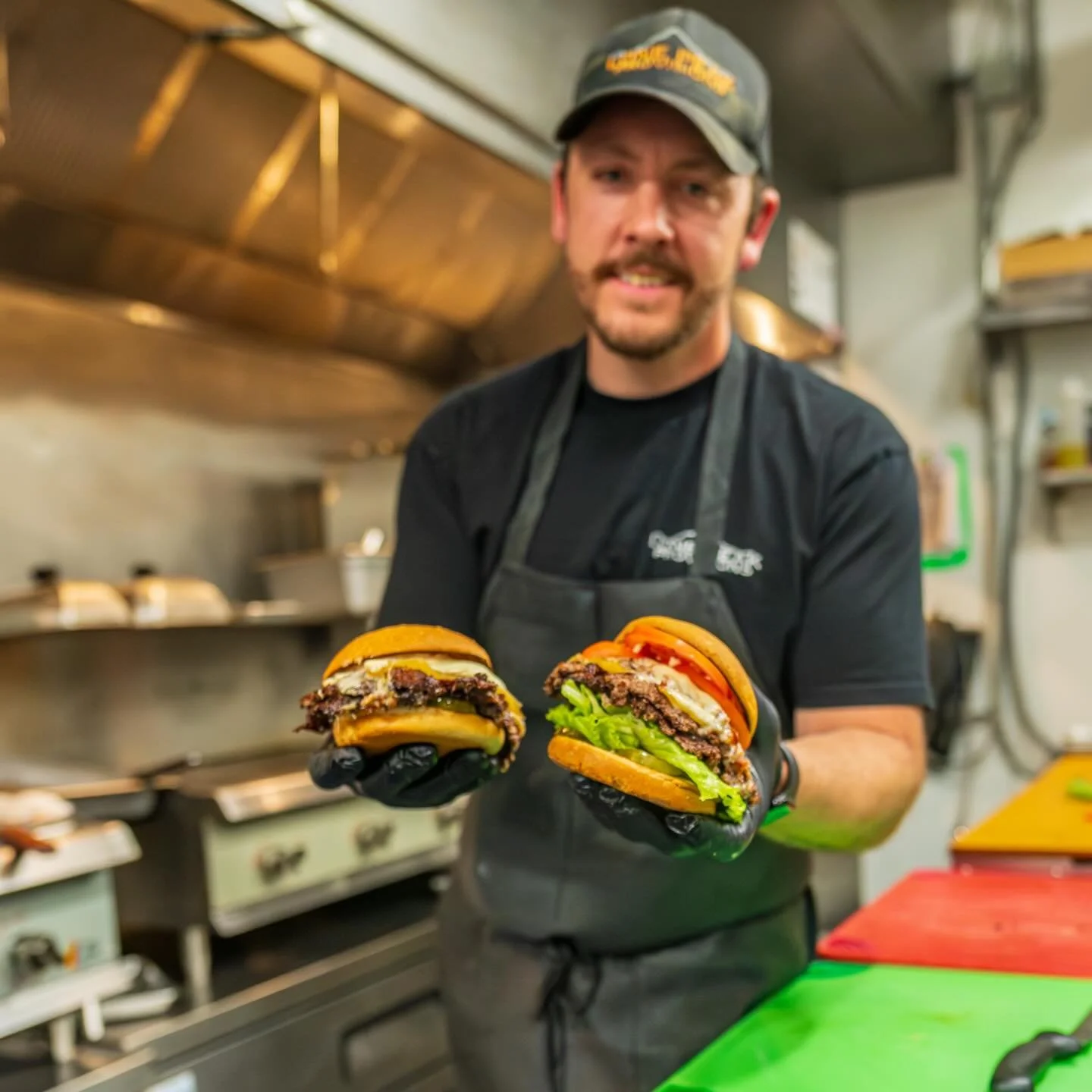 Chef Jeremy with our tasty smash burger and farmer&rsquo;s burger! 🍔 #bestinbozeman #burgeroftheday