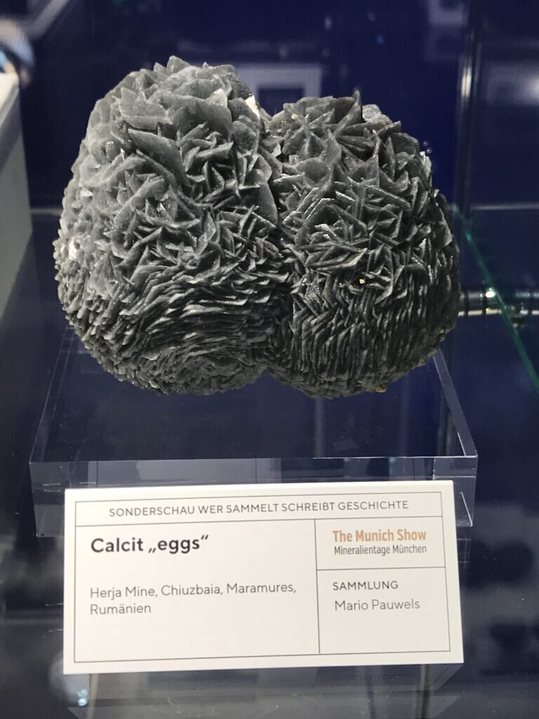 Calcite Eggs
