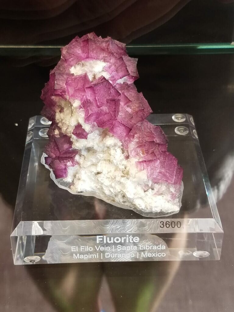 Wally always has excellent things from all over the world, we dig this El Filo Fluorite on white matrix.
