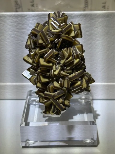 Los Sandwiches, sold