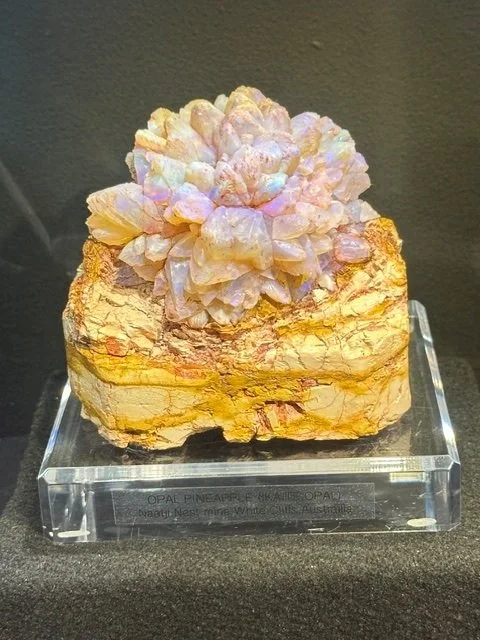 Opal Pineapple