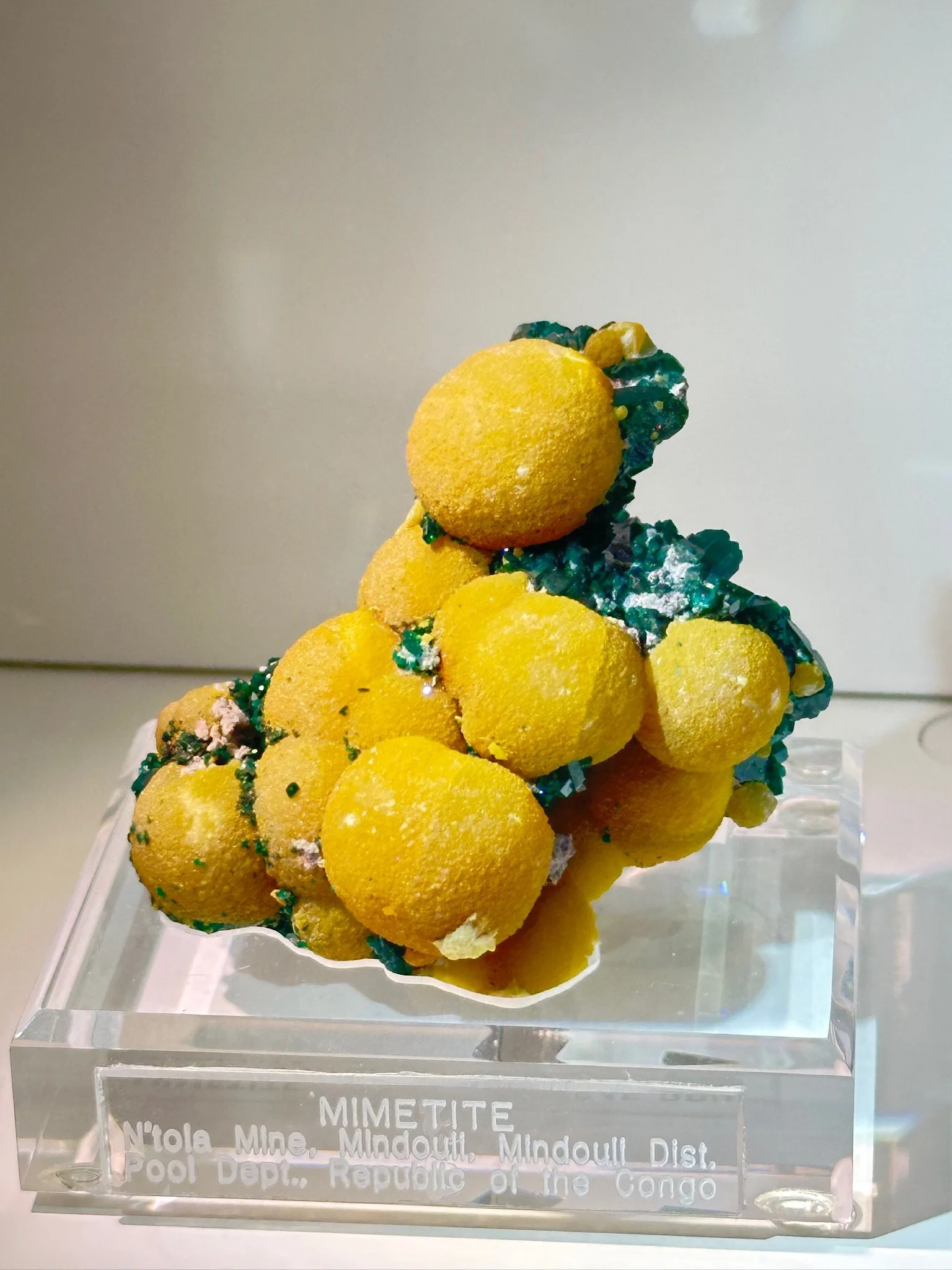 New Arrival - Mimetite W Dioptase