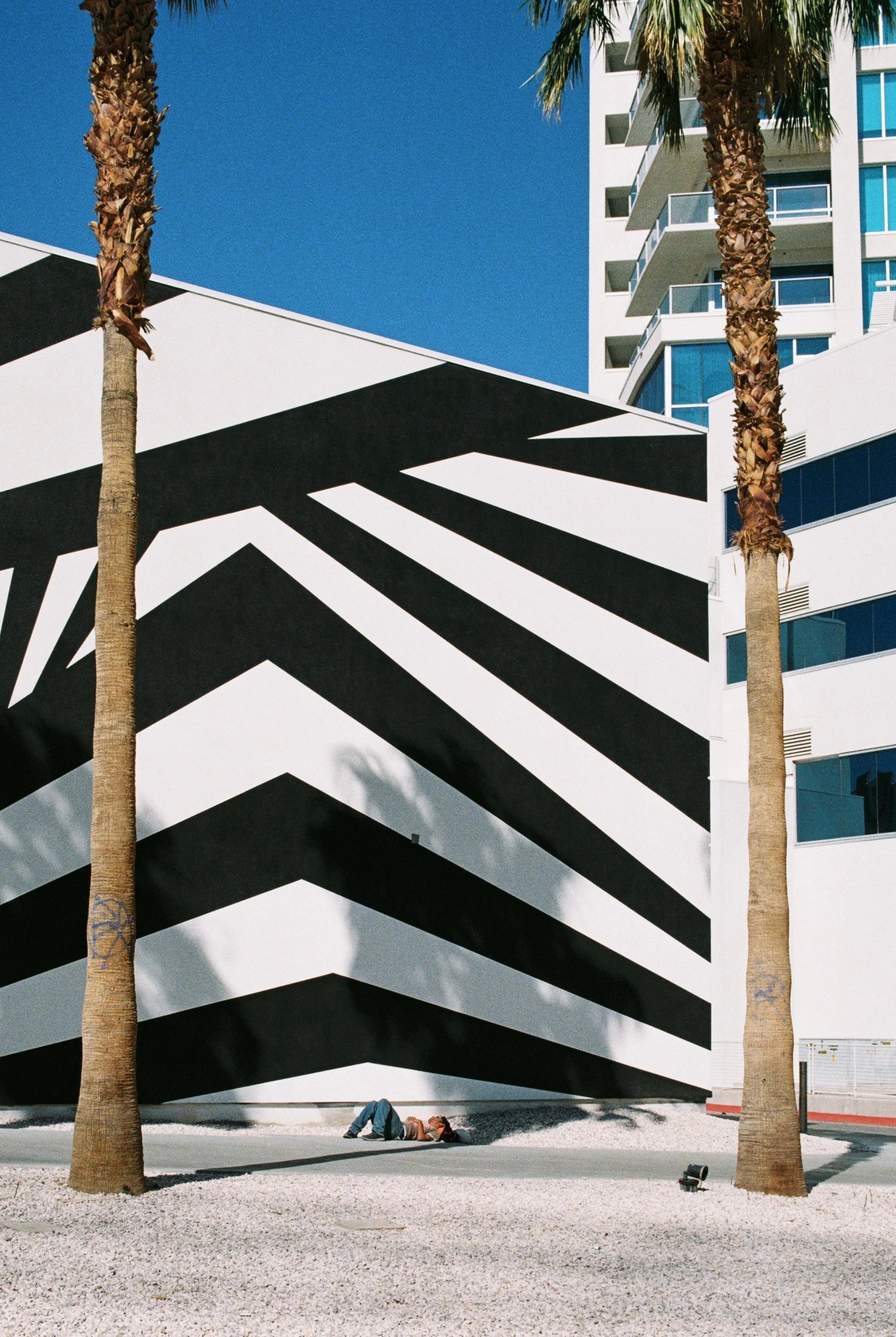 Las-Vegas-Stripe-Analog-Film.jpg