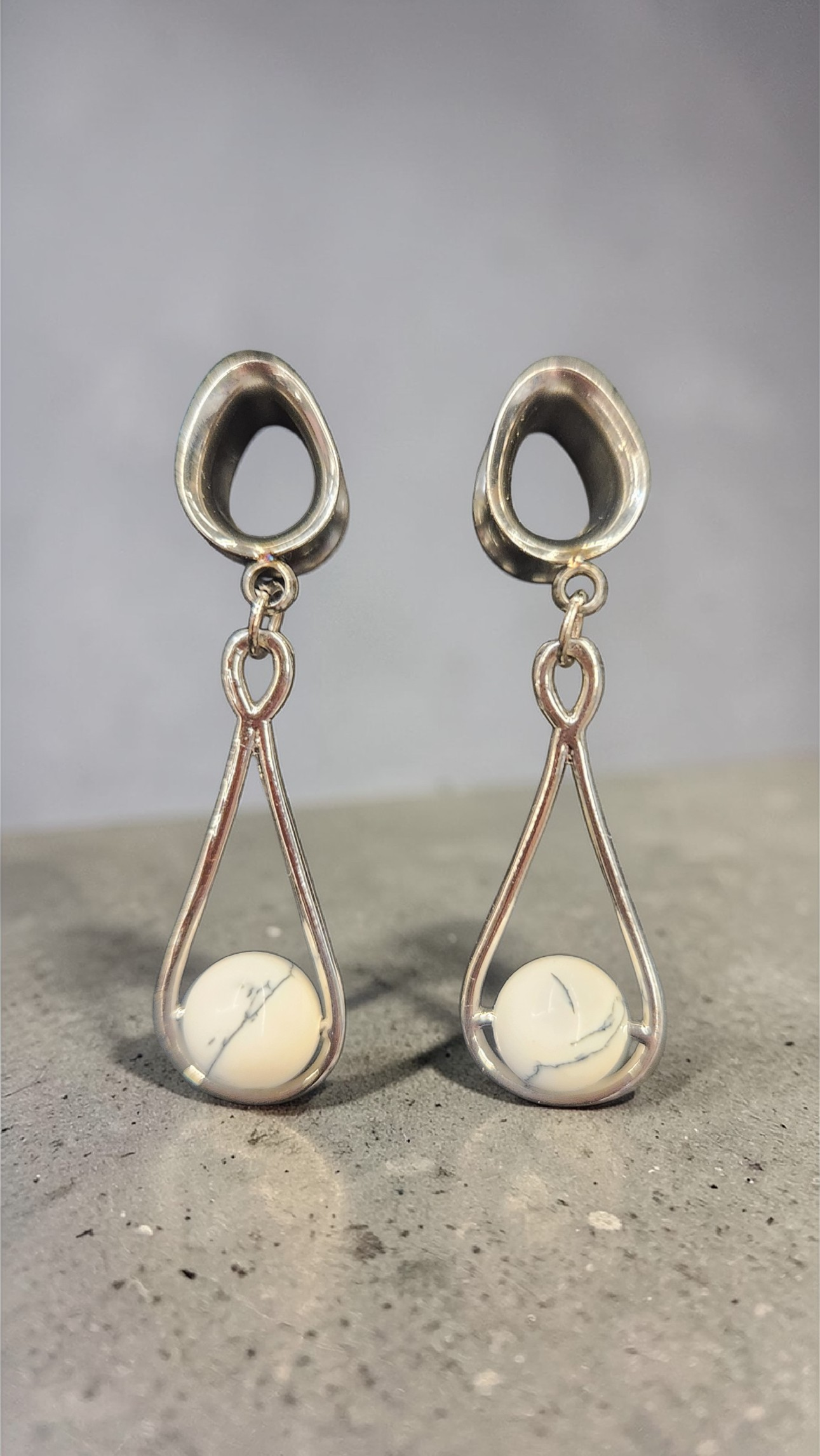 White Howlite Teardrop Tunnels