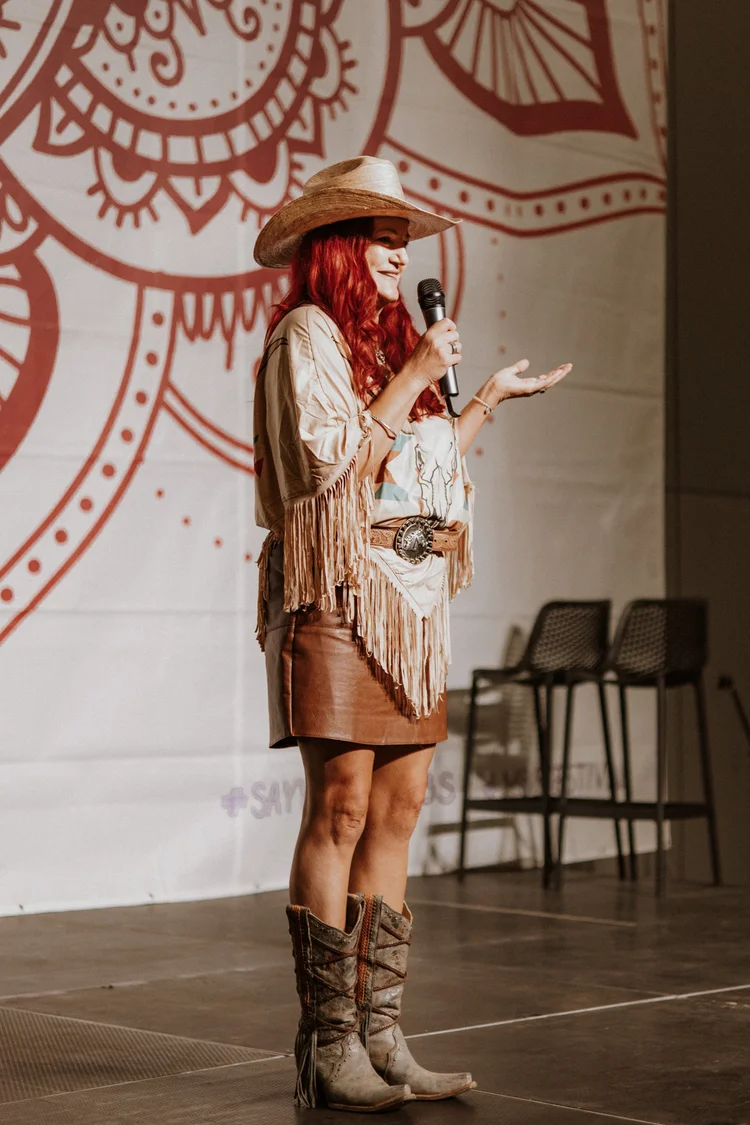 The Cowgirl Medium - Tonia Reeves