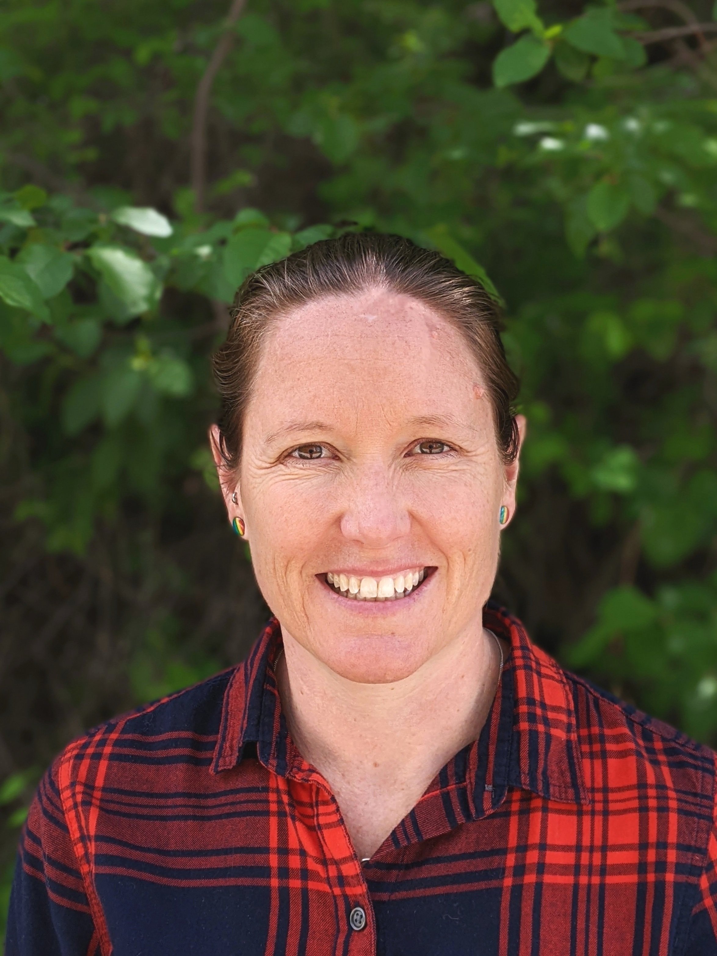 Trauma counsellor for 2SLGBTQIA+ online in BC