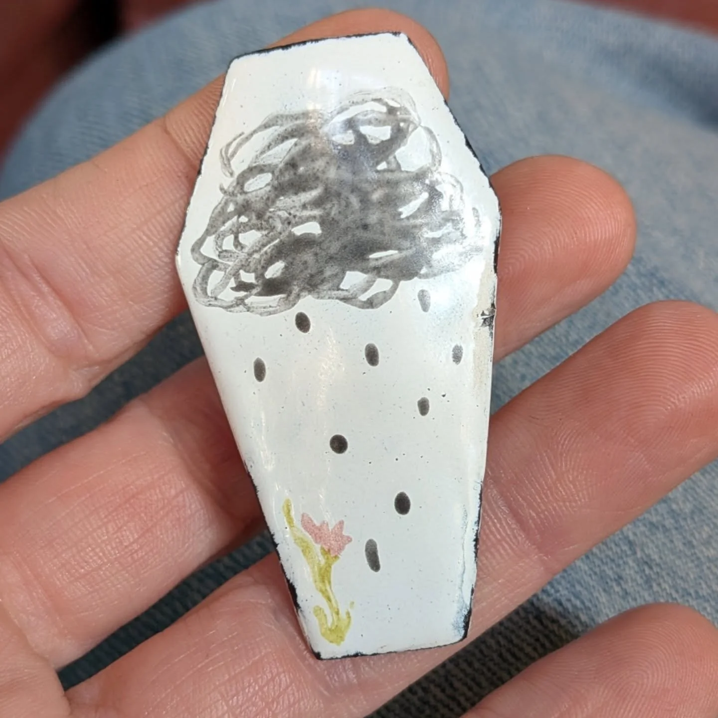 Working on a sample for an upcoming class @fireartscenter this morning. 

#enamelonsteel
#pmworkshop
#pmfoundry 
#ilovemyjob❤️
#vitreousenamel