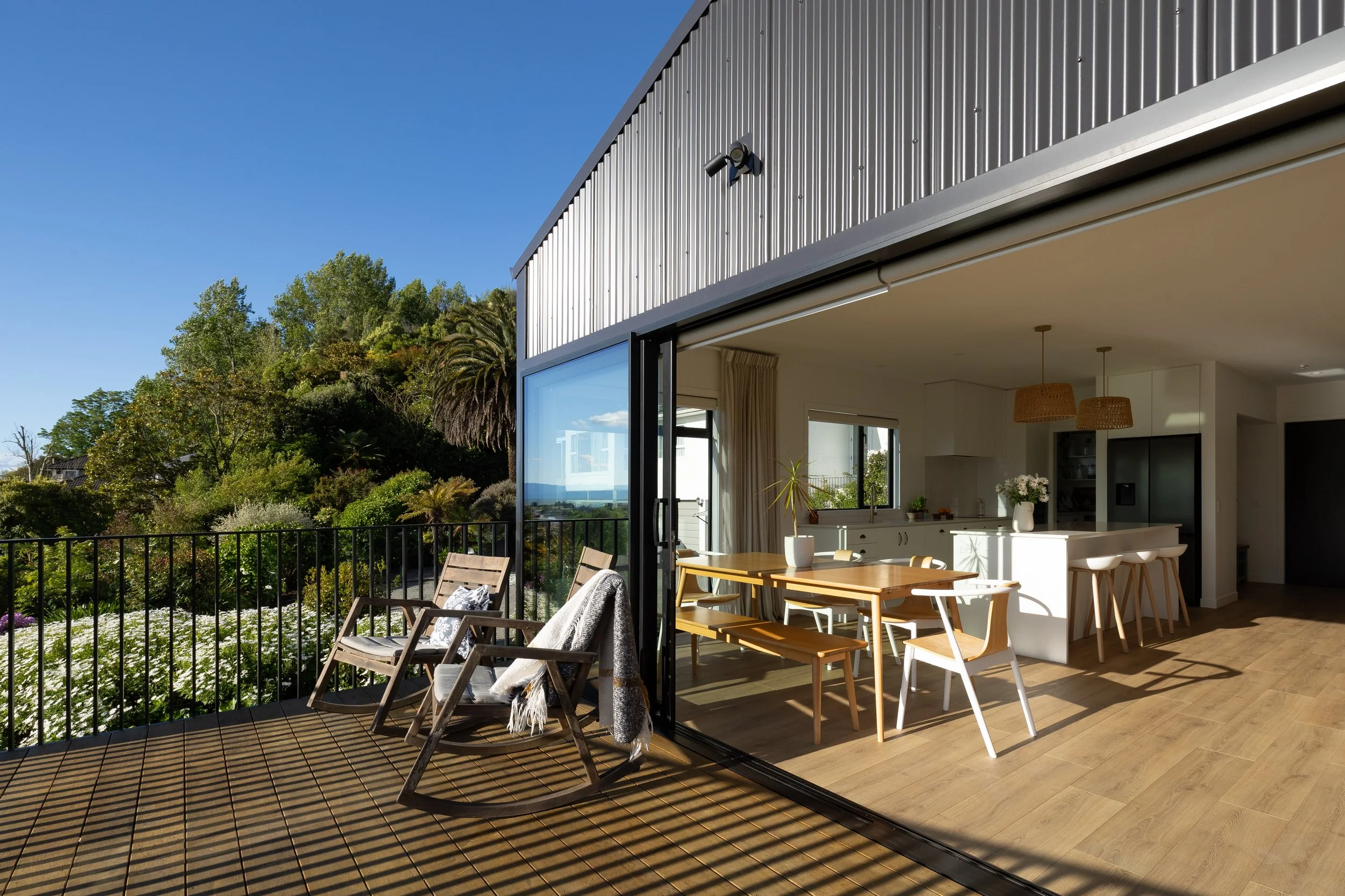 Arapiki Road House Deck