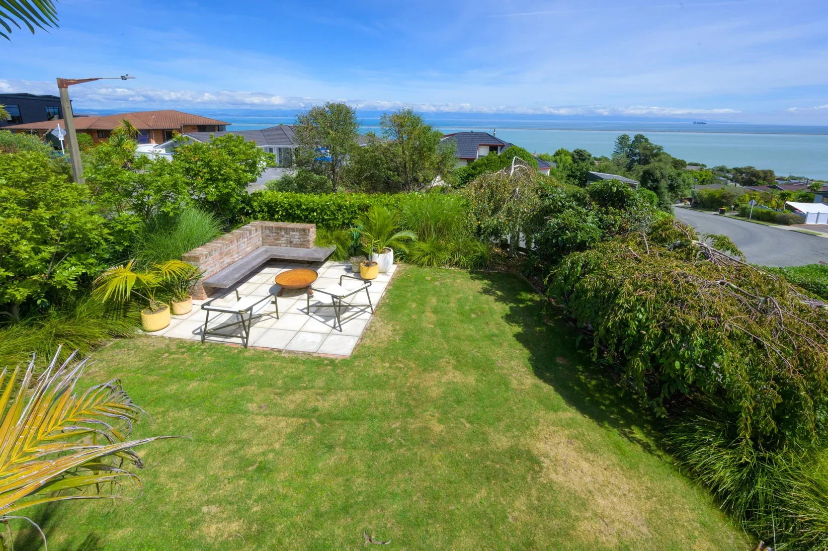 Tresillian Drive House Garden