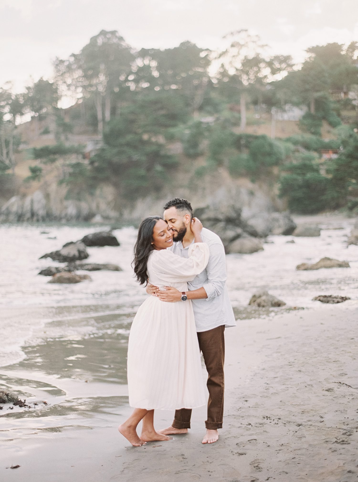 engagement session at cannon beach