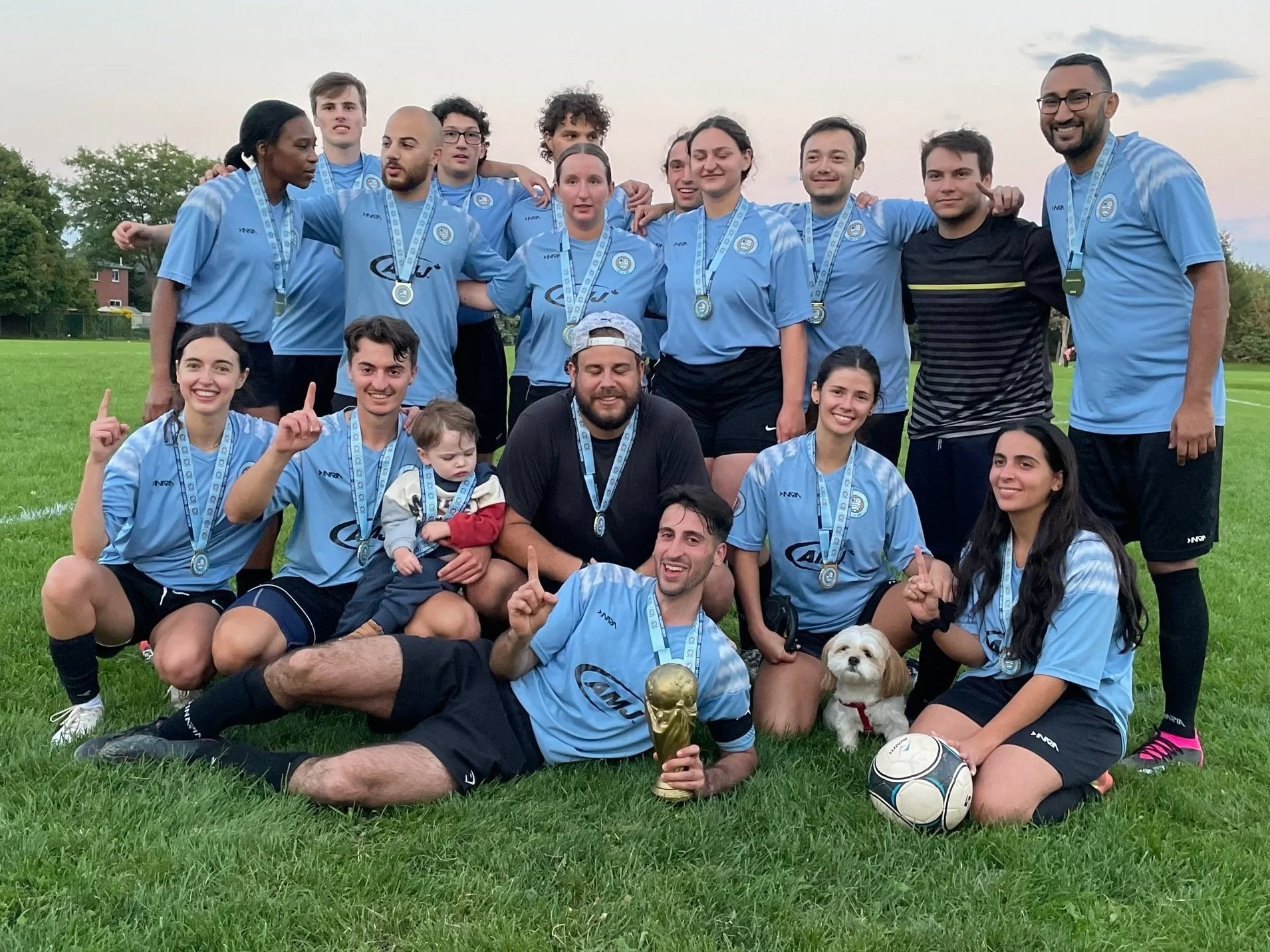 Men’s & CoEd Rec Leagues (18+) BARRIE SOCCER CLUB