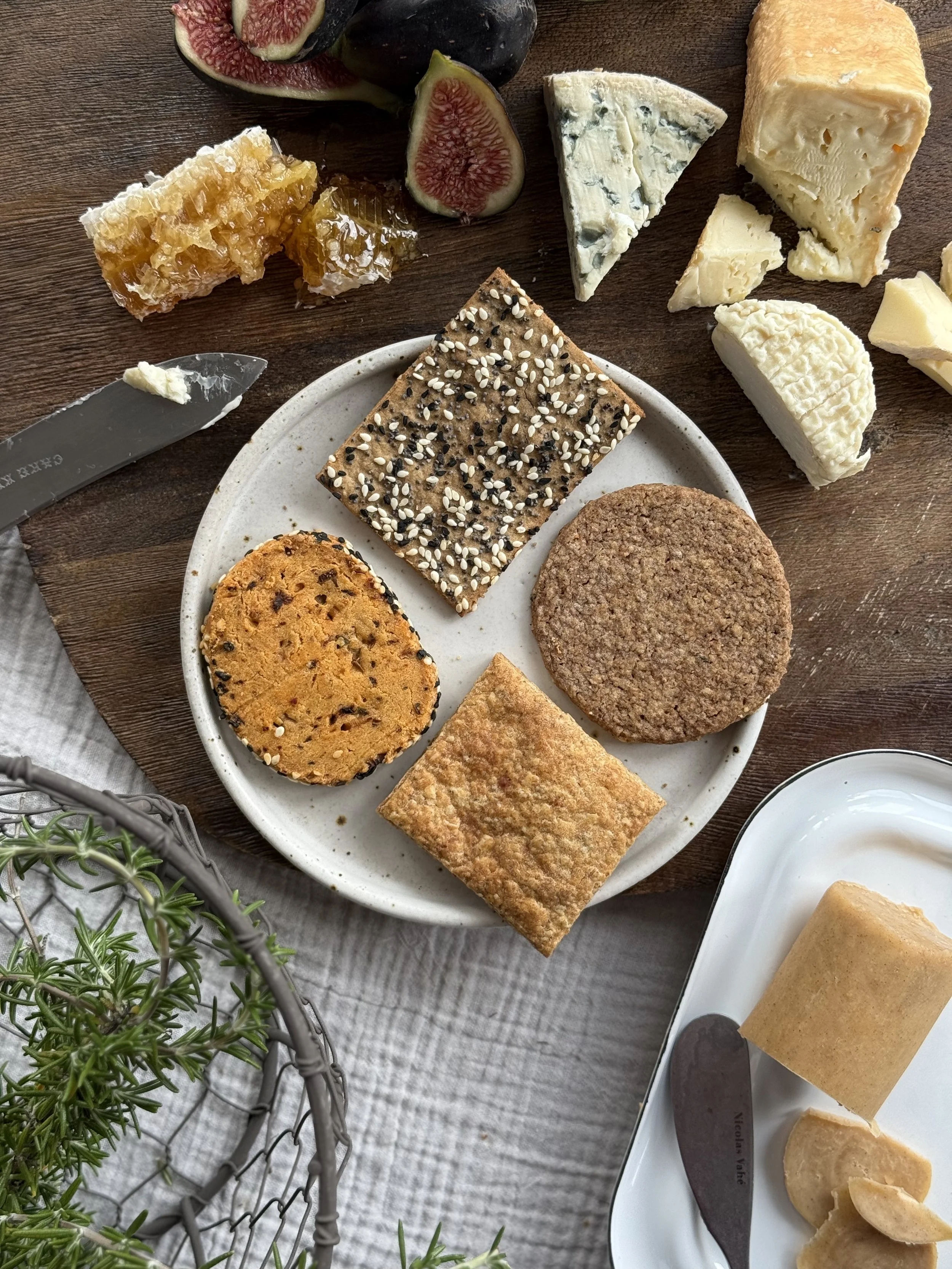 biscuits for cheese 4.jpg