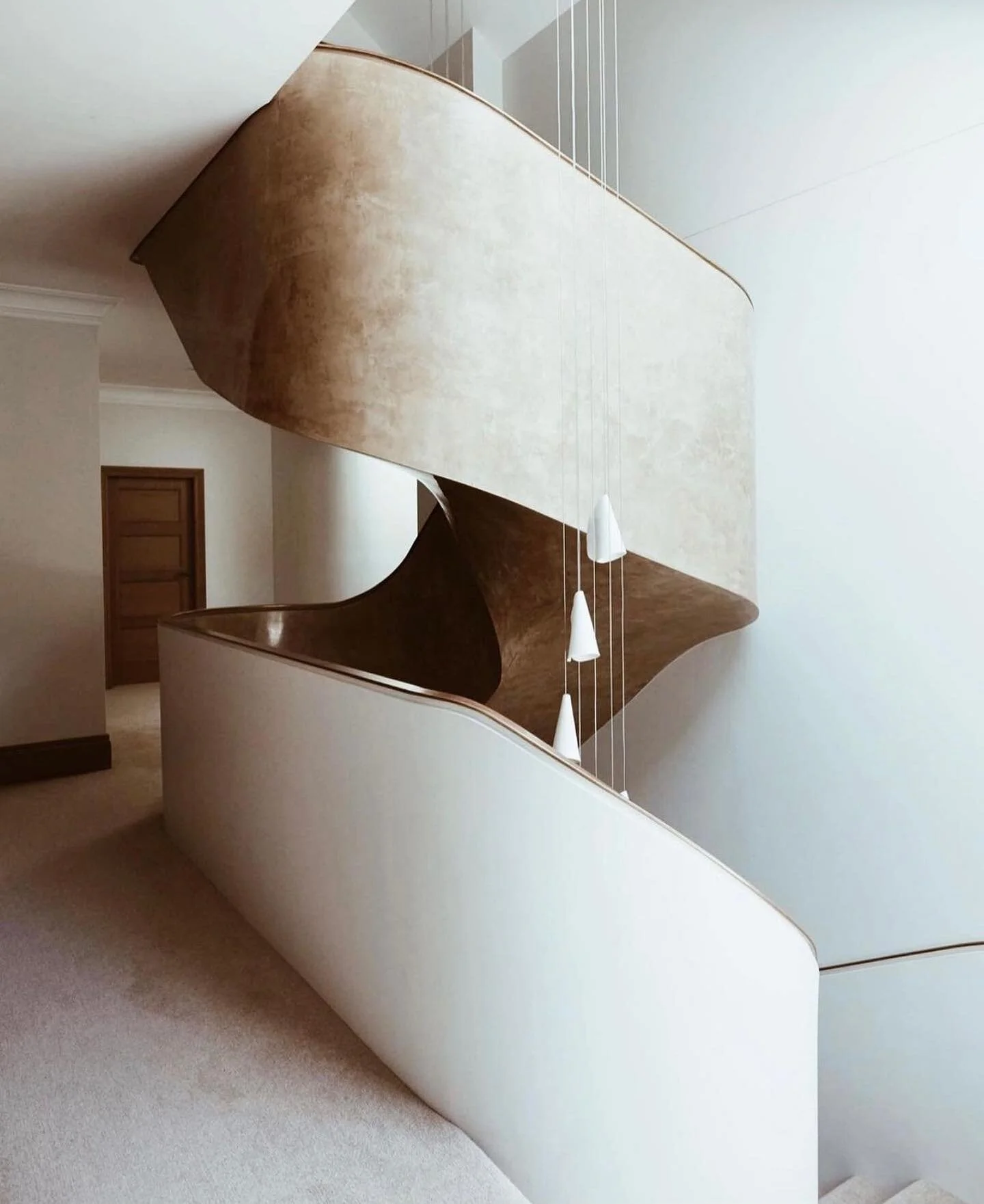 Why not make the walk up (and down) an experience? #ADSinspo
. . .
#interiordesign #architecture #decorativeaccessories #designinspo #designerspaces #homestyling #homestyle #homedecor #interiordesignblog #interiordecorating #minimalist #neutralstyle 