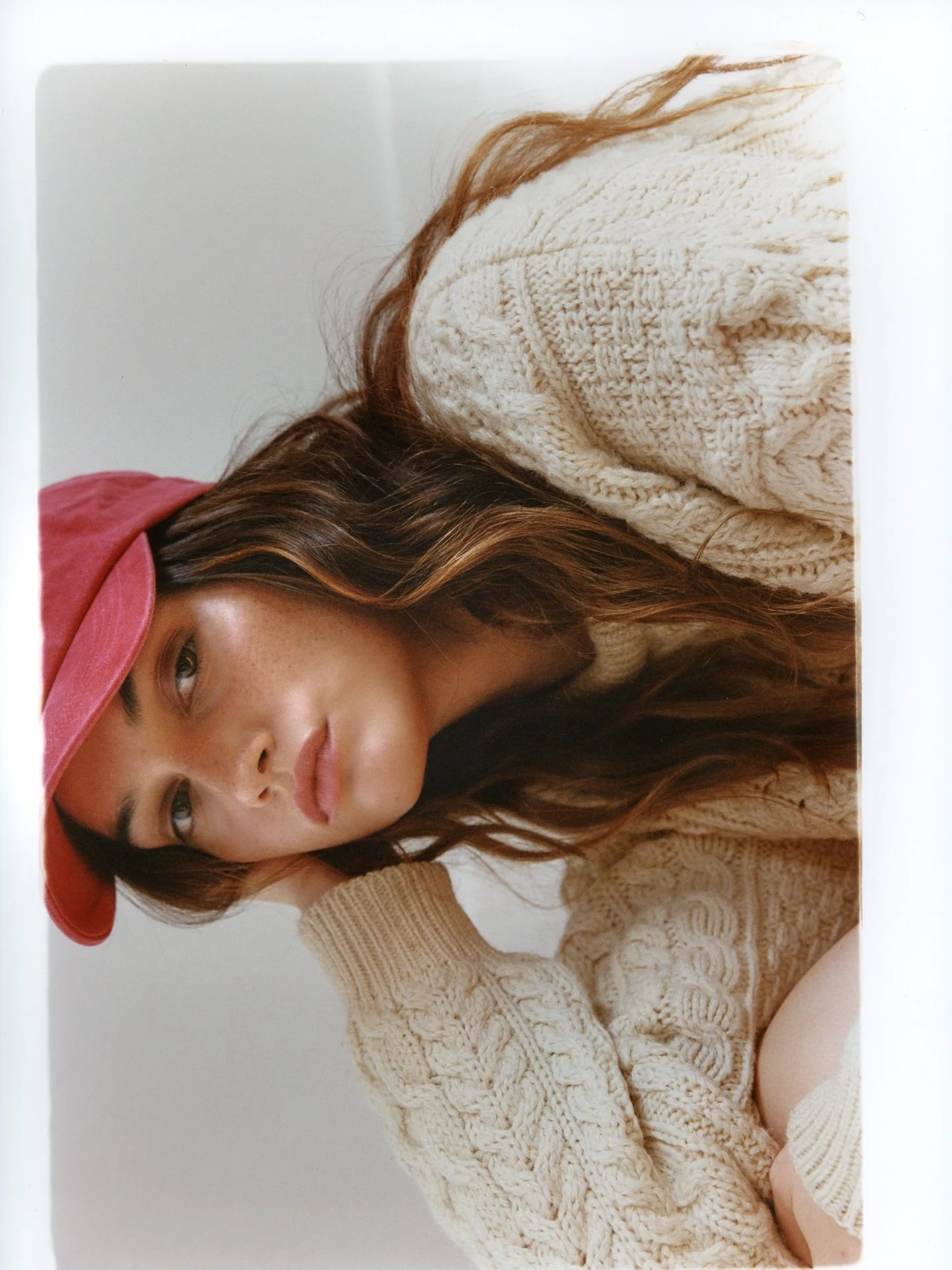 Love this analogue shot by @bocajanul 
In my lovely studio @kinselstudio 
Model and muse @zoevanuffelen 
Hair and makeup by me 🙏🏻