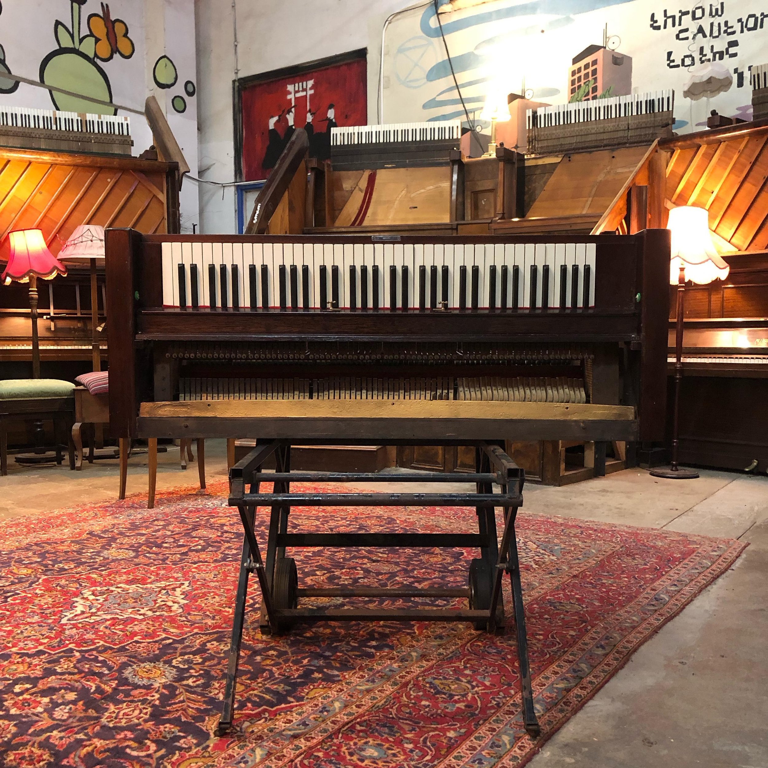 Today&rsquo;s piano surgery in the Pianodrome 🛠️🎹 Joey the Piano Doctor and our team of volunteers glued the bridge of this little piano back on today, making sure it&rsquo;s ready for adoption ! Visit our showroom on Saturdays 11-4 to try our sele