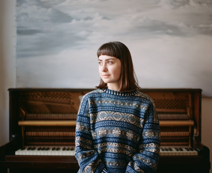 Amy Laurenson - Free Lunchtime Concert 