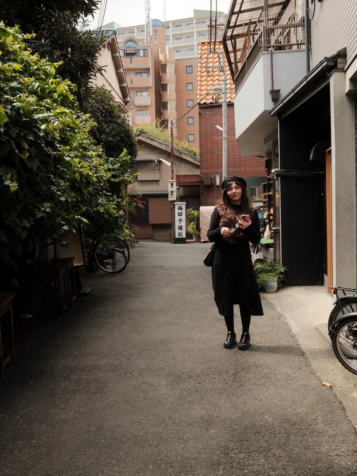 A much needed vacation ☁️🌊🫀 (if you can call it that w 20k daily steps lol). Fabulous company! Friendship! Incredible incredible experiences! Engagement to the love of my life! 

Time to head home and heal my blistered feet. Maybe buy new socks