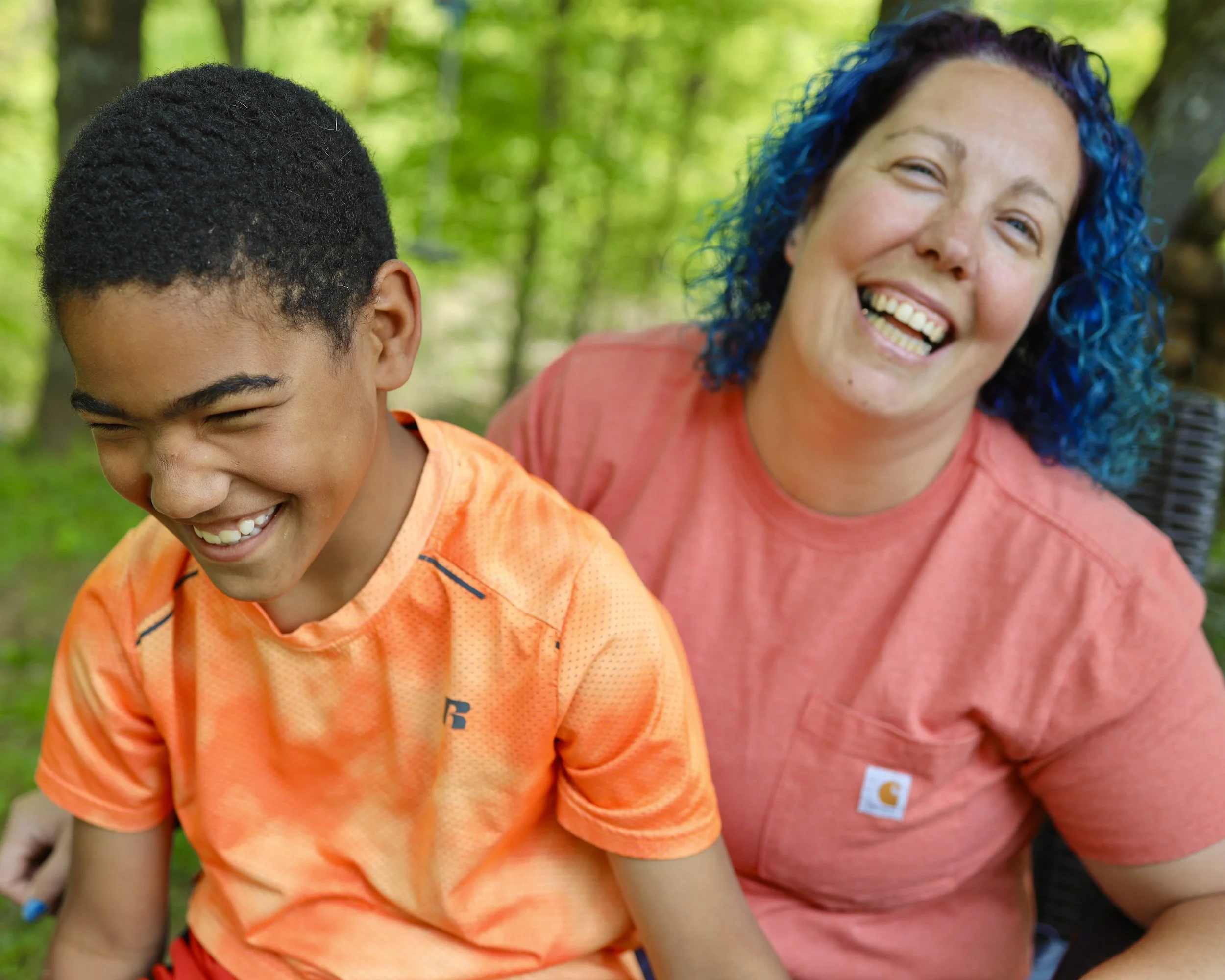Outdoor-Portrait-mother-and-son-laughing-Kristine-Carter-Photography.jpg
