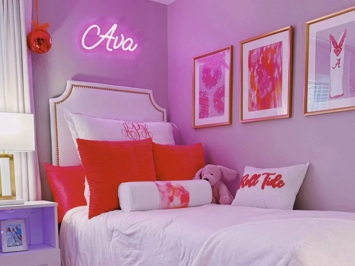 aesthetic alabama dorm room