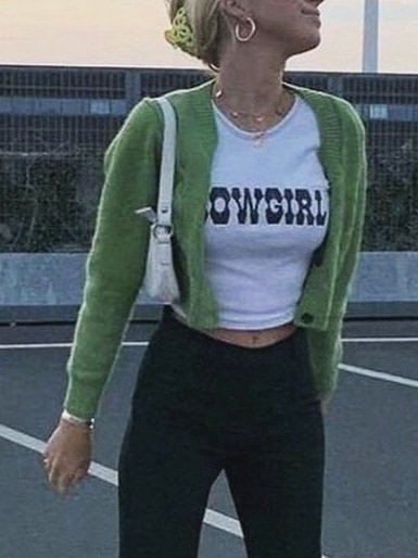15 CUTEST 90s Party Outfit Ideas To Recreate! (Inspiration)