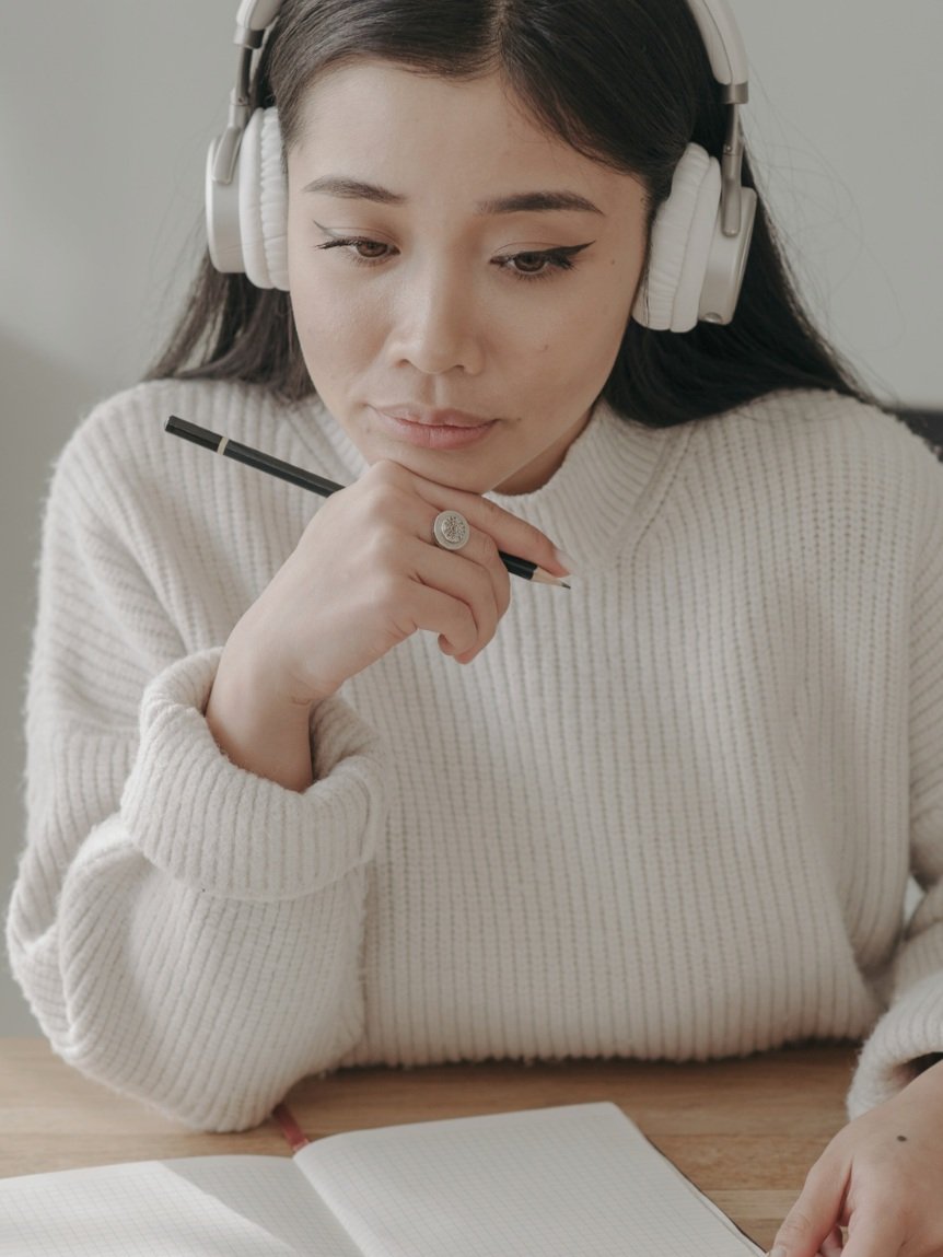 3 Easy Ways To Protect Your Vision (As A Busy College Student)