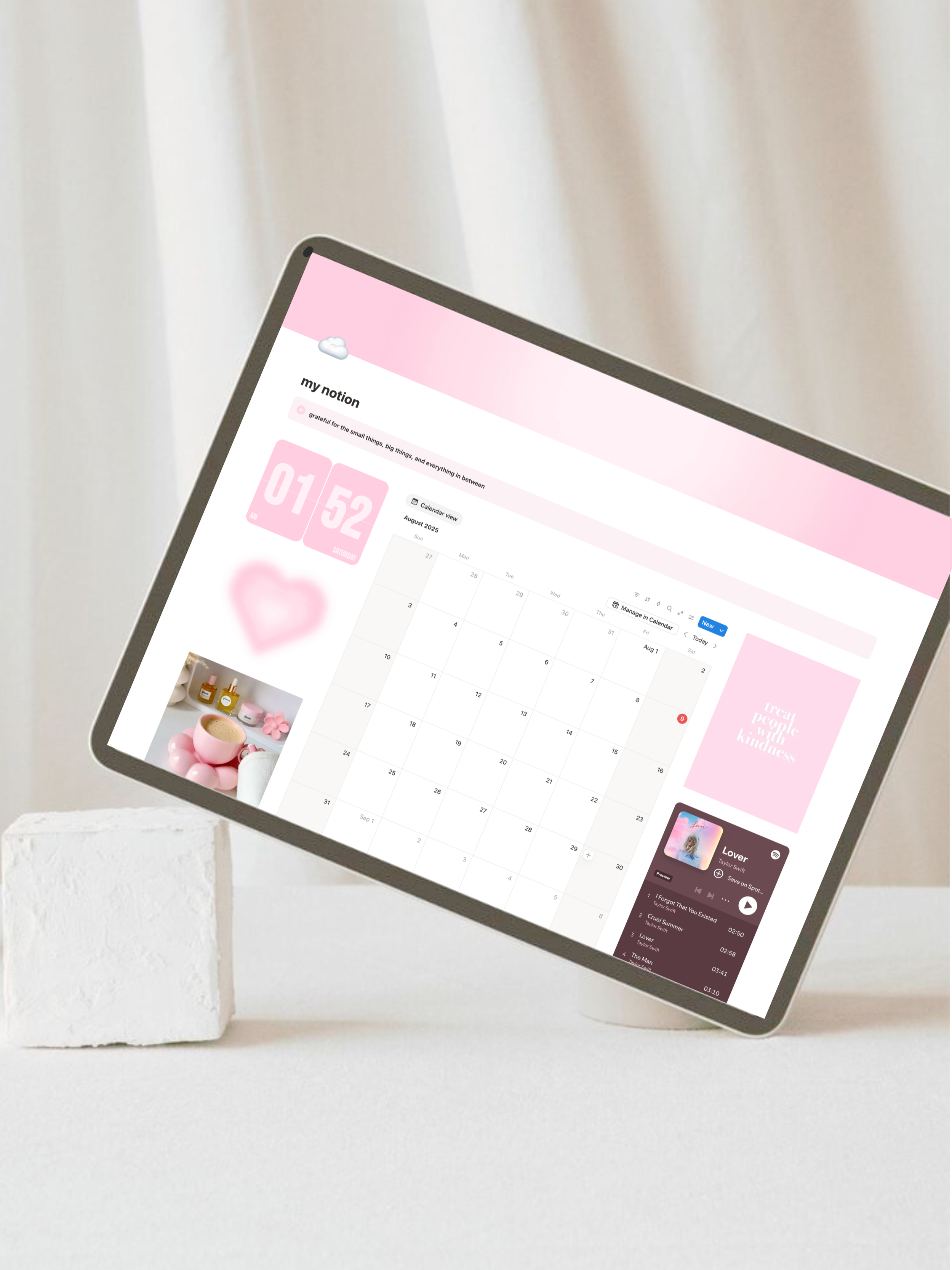 The Cutest (FREE) Notion Template For Anyone Obsessed With PINK!