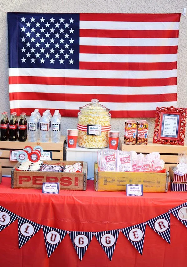 40+ Ideas To Throw The Perfect Baseball Tailgate Party! (Best Decor
