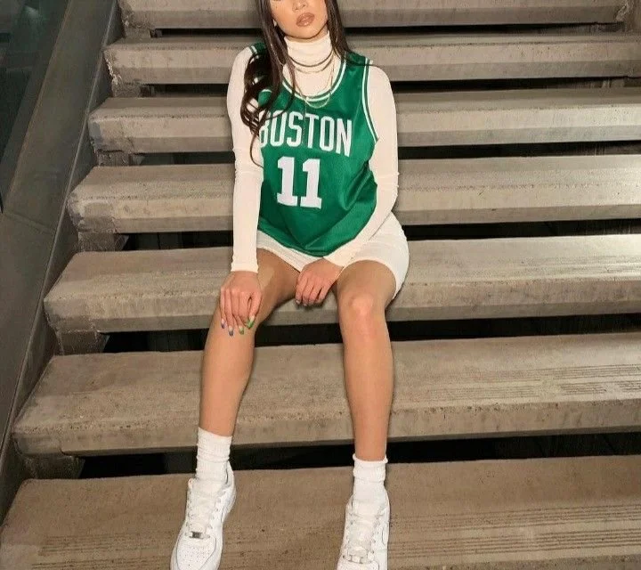 23 Sporty Casual Outfit Ideas To Wear To A Basketball Game! — Nikki Lo