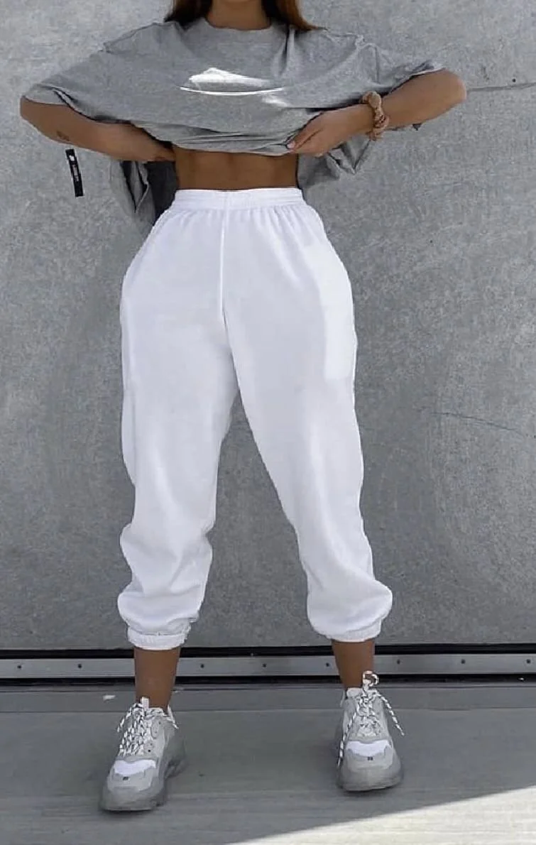 Sweatpants and online t shirt outfit