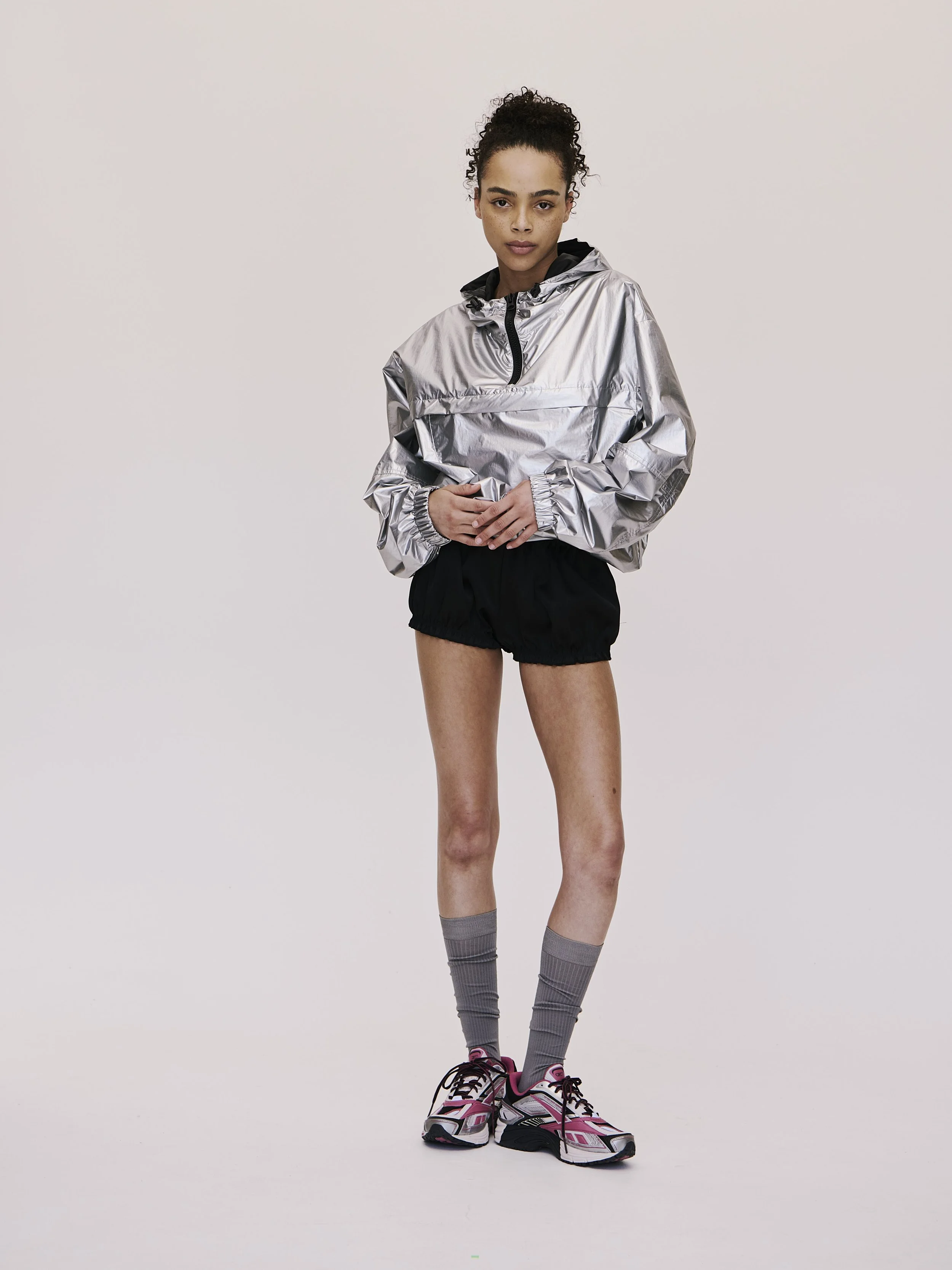 SHOT_01__Pink_Metalic_251017_Reebok__SHOT_01_069.jpg