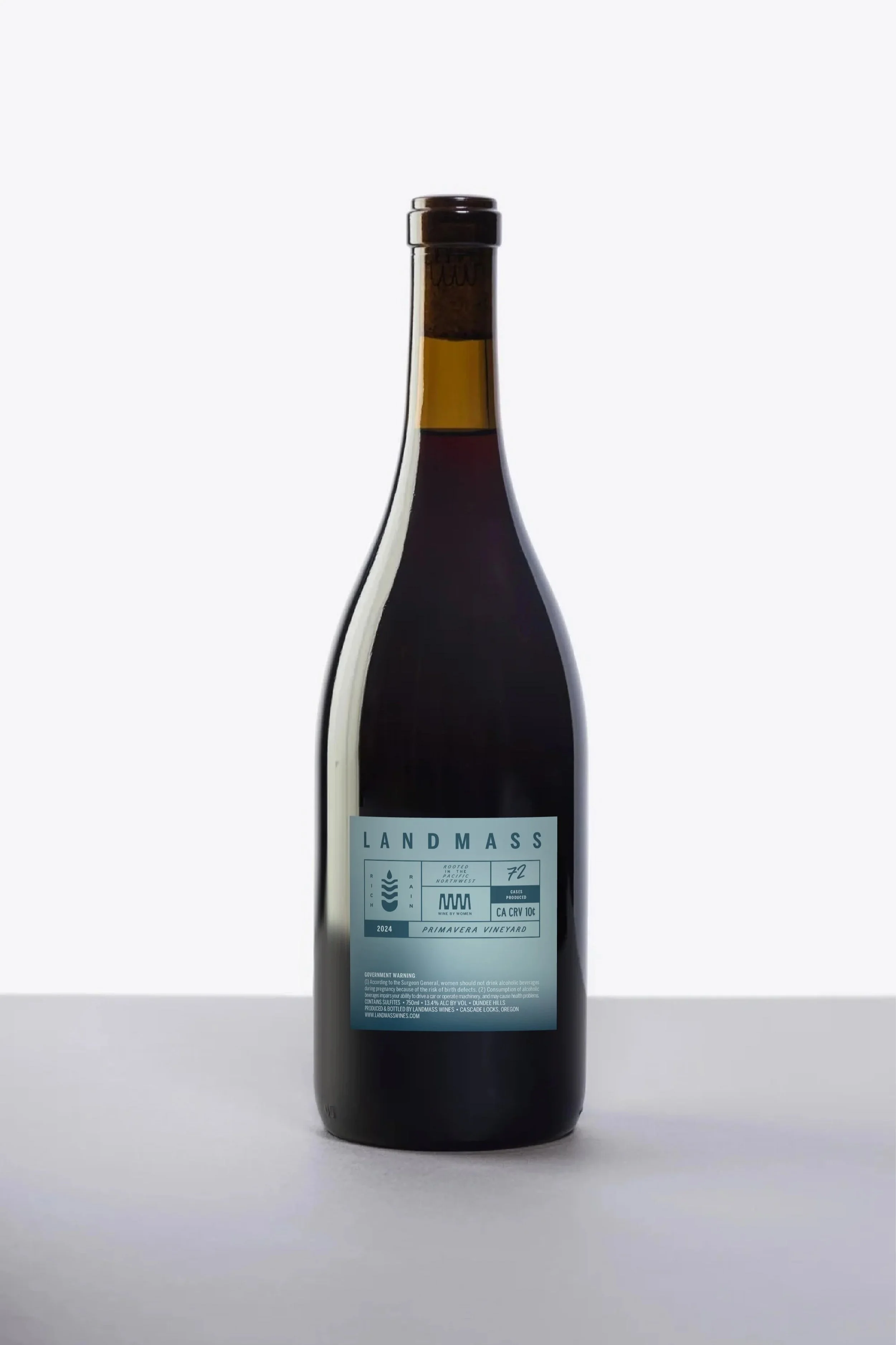 Landmass-2025Wine_BOTTLE-DundeeHillsReservePinotNoir_BACK.jpg